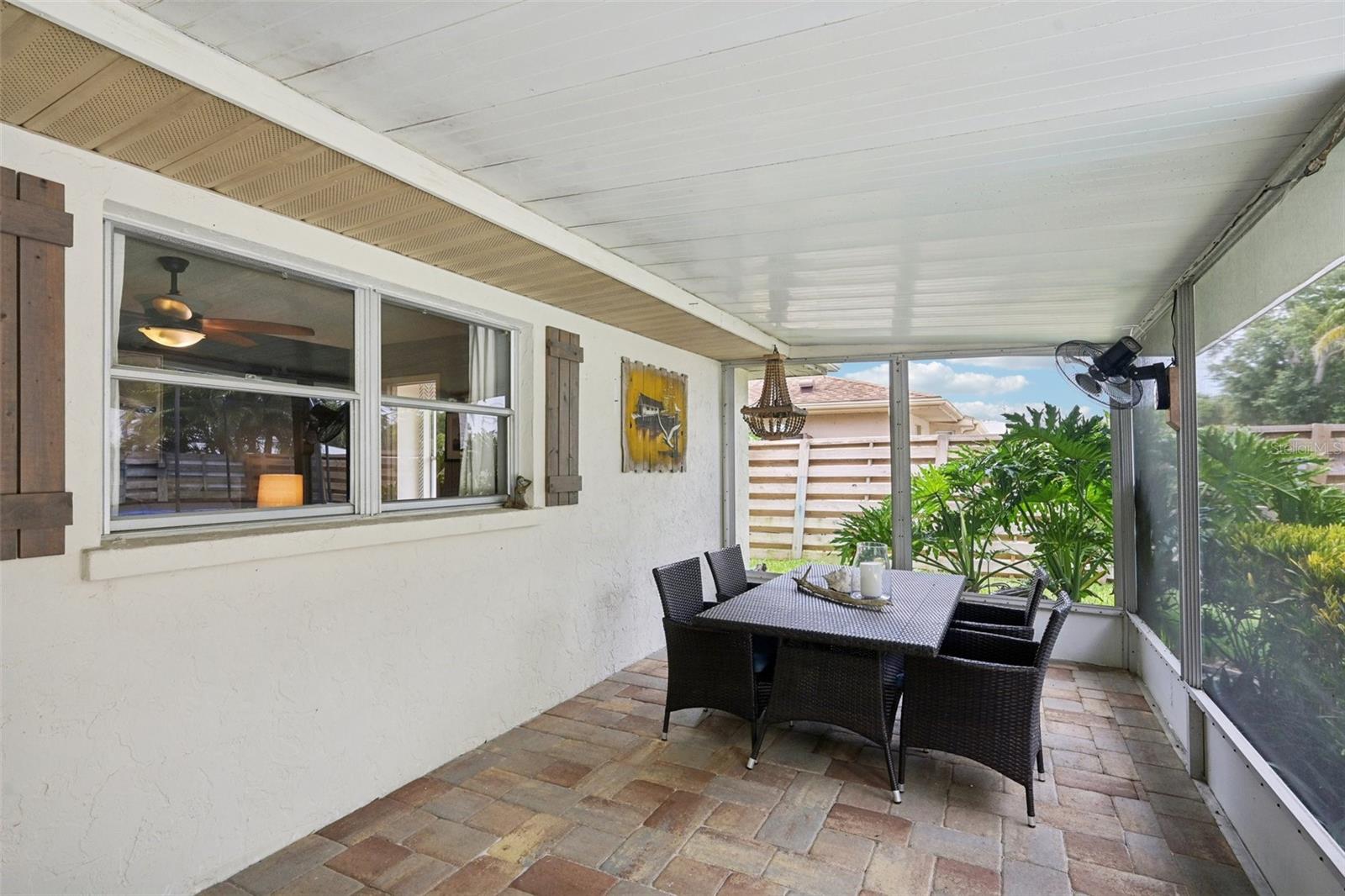 HENSONVILLE - Residential