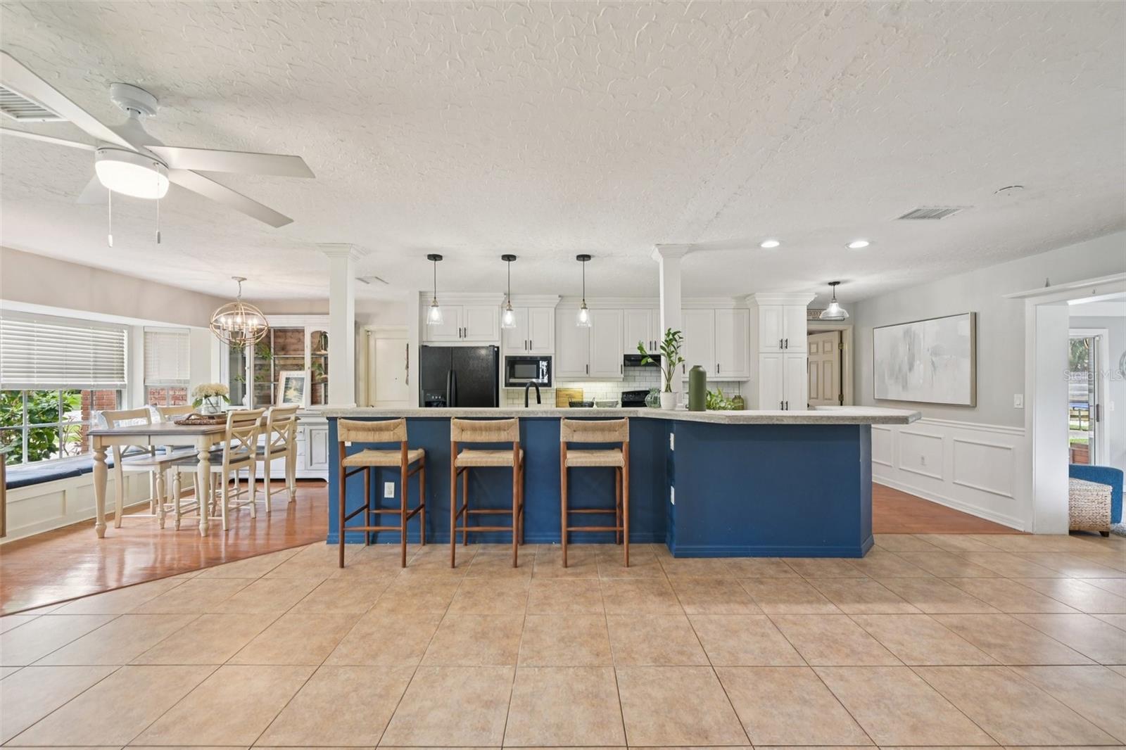 HENSONVILLE - Residential