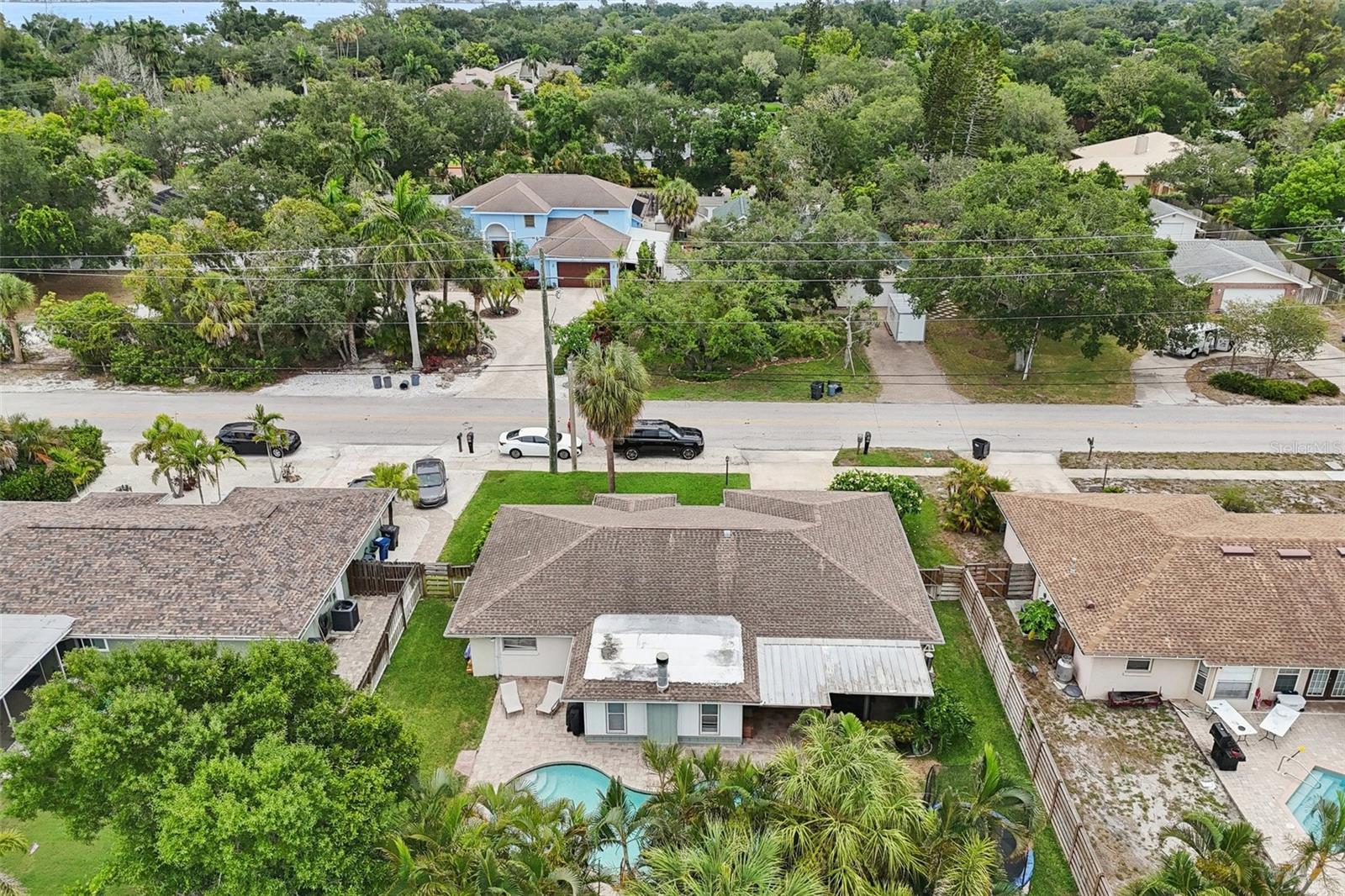 HENSONVILLE - Residential
