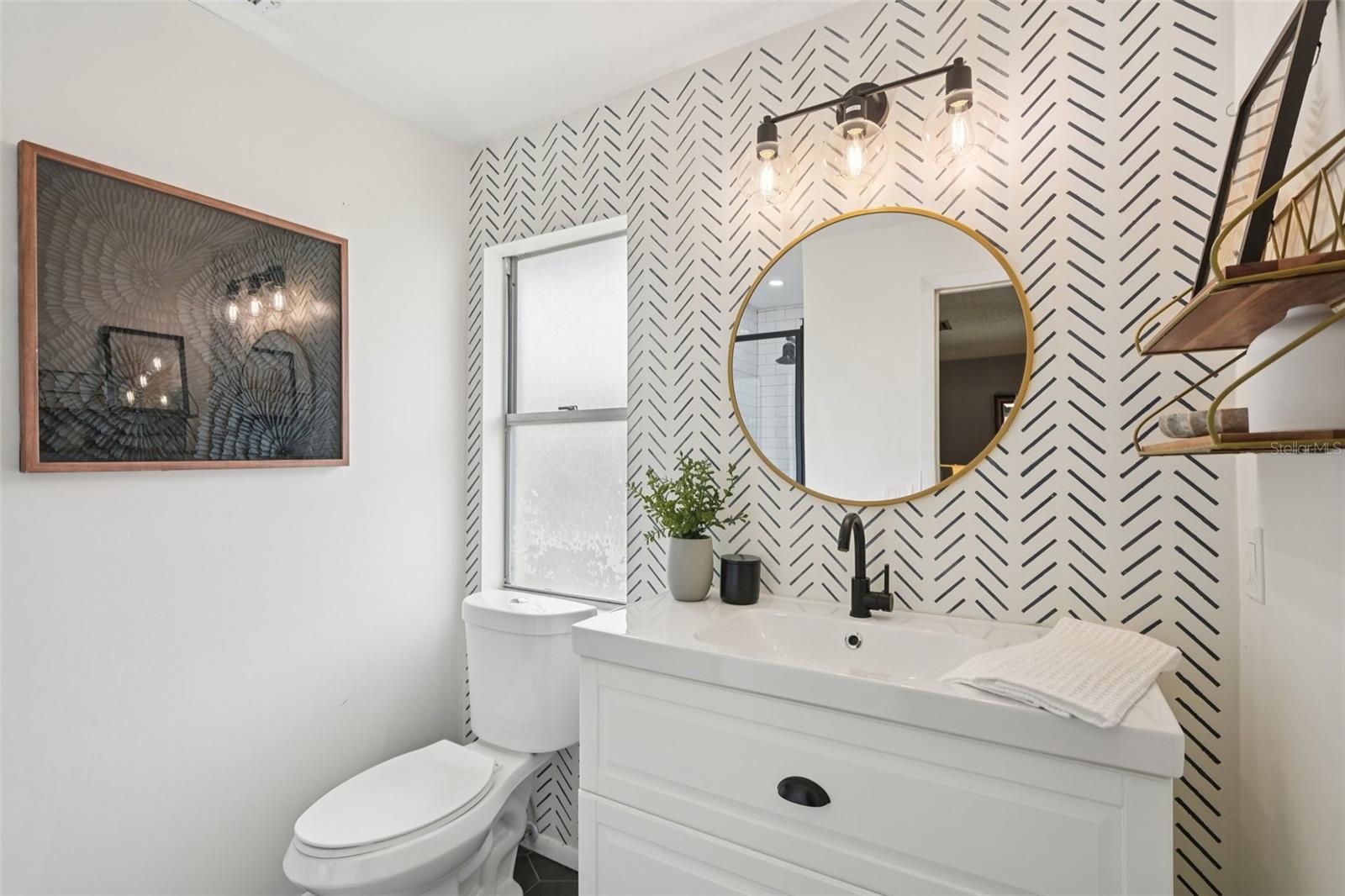 HENSONVILLE - Residential