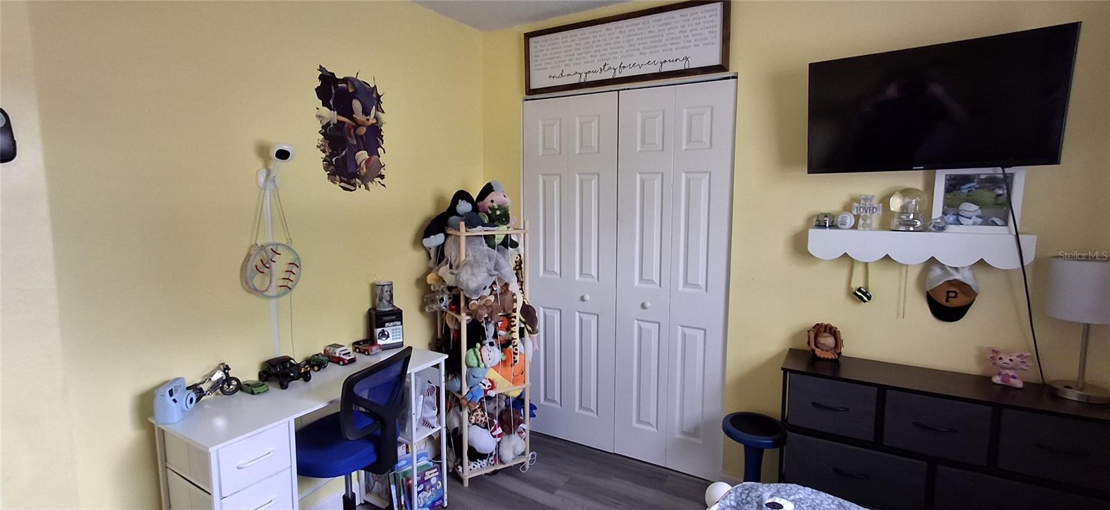 BONNIE BAY UNIT ONE - Residential