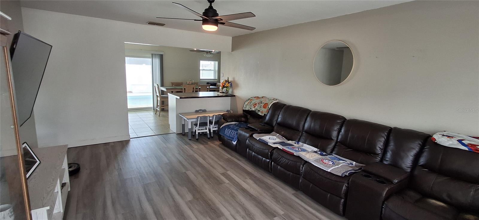 BONNIE BAY UNIT ONE - Residential