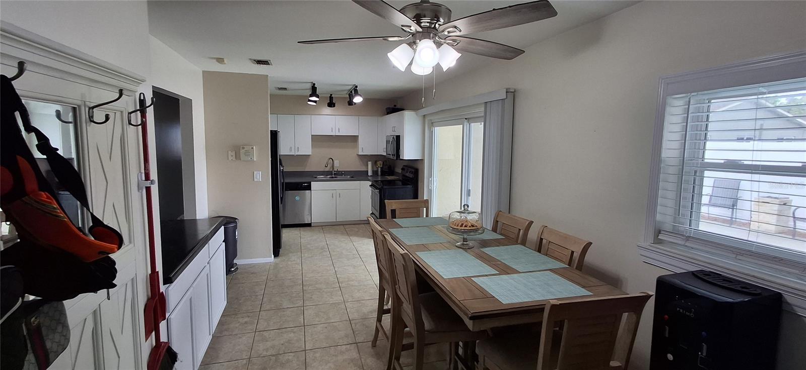 BONNIE BAY UNIT ONE - Residential