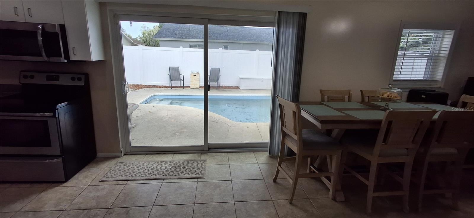 BONNIE BAY UNIT ONE - Residential