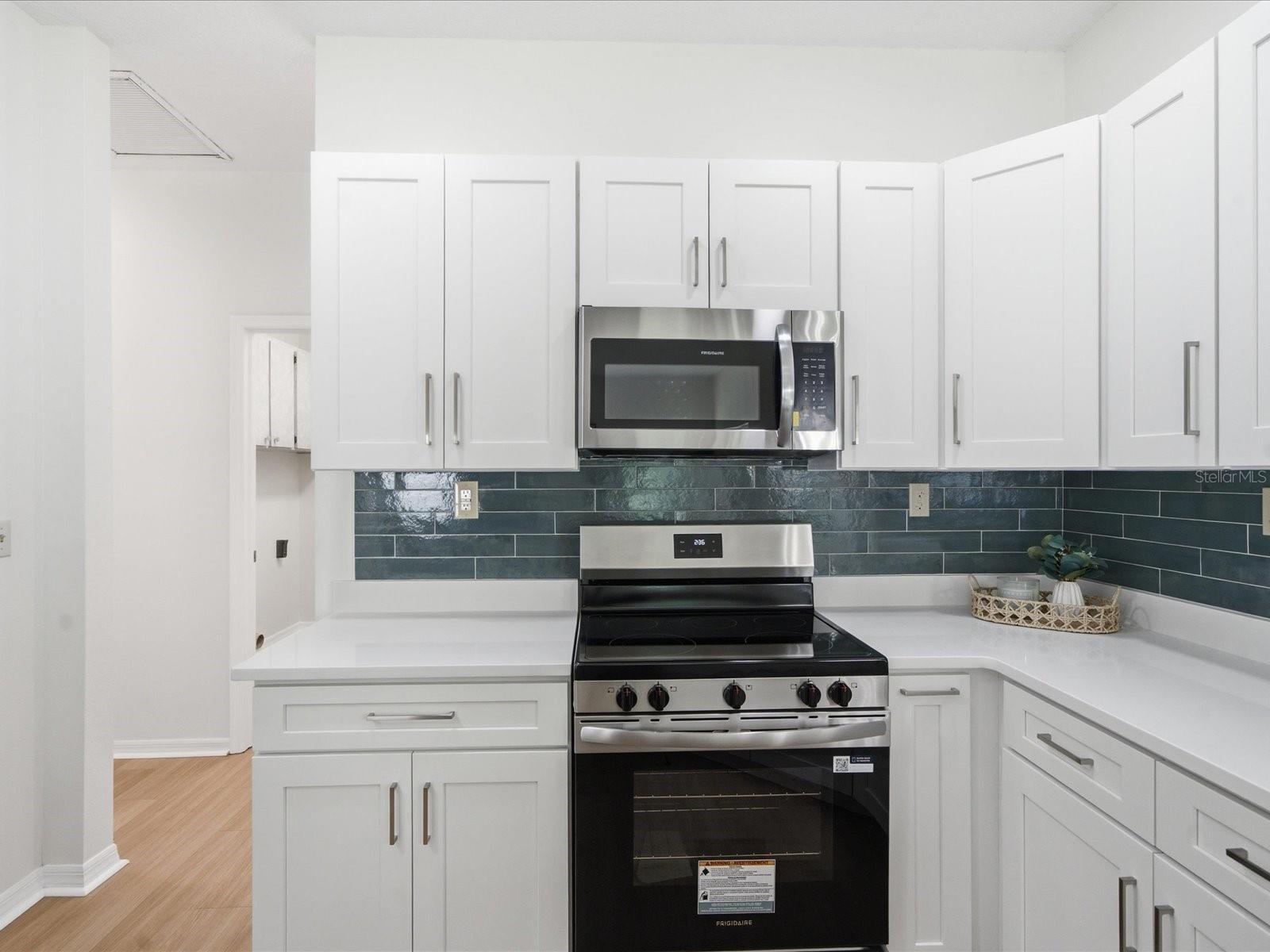 TAMPA DOWNS HEIGHTS - Residential