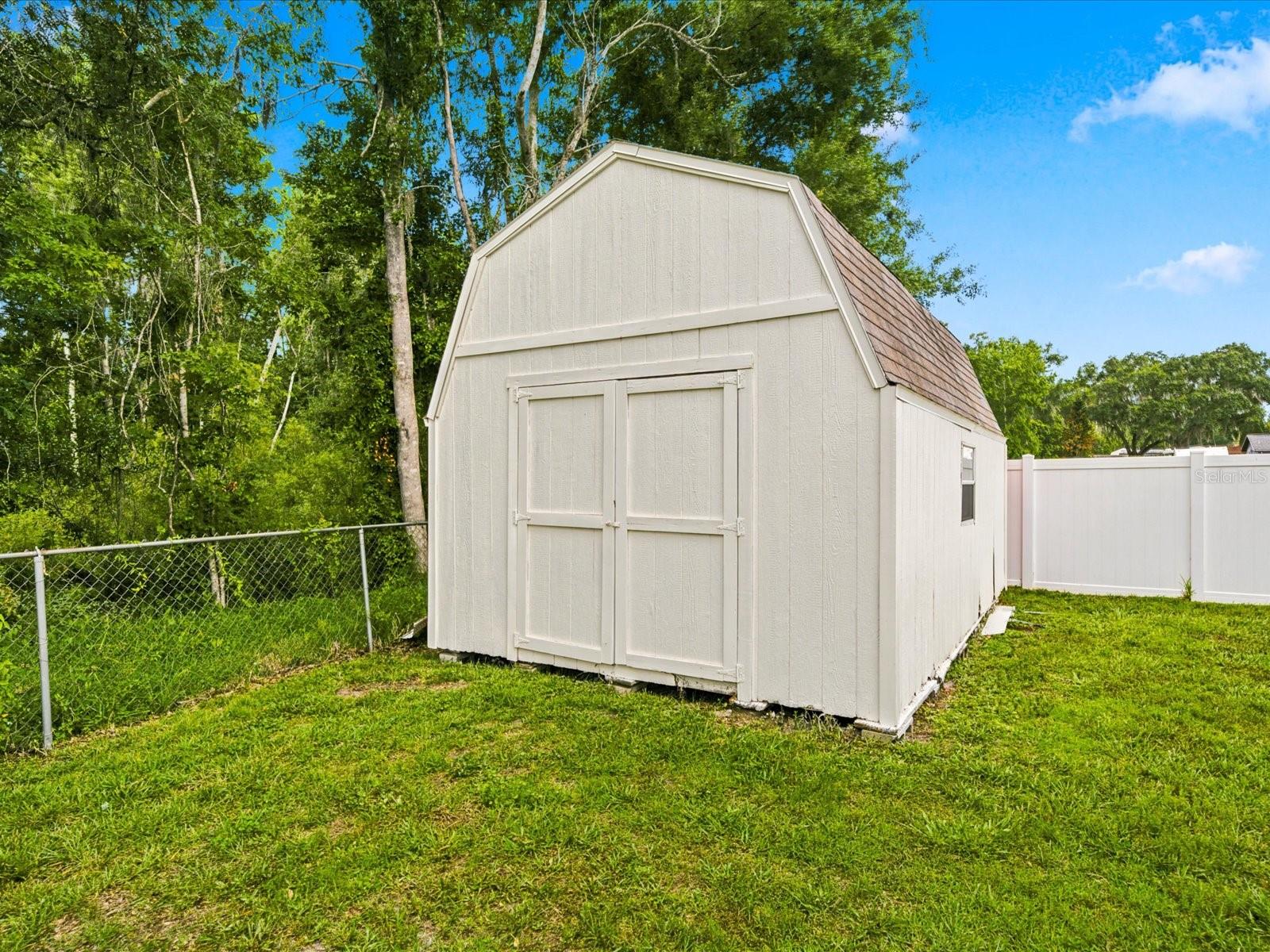 TAMPA DOWNS HEIGHTS - Residential