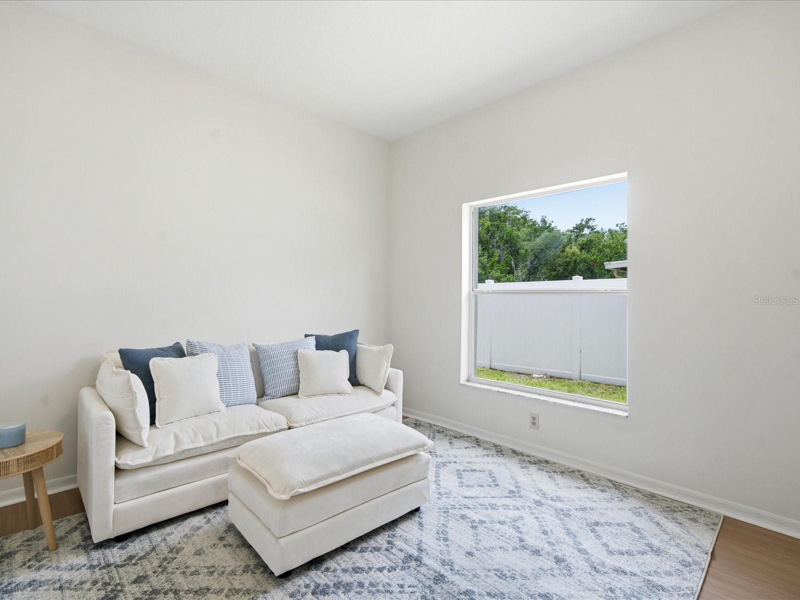 TAMPA DOWNS HEIGHTS - Residential
