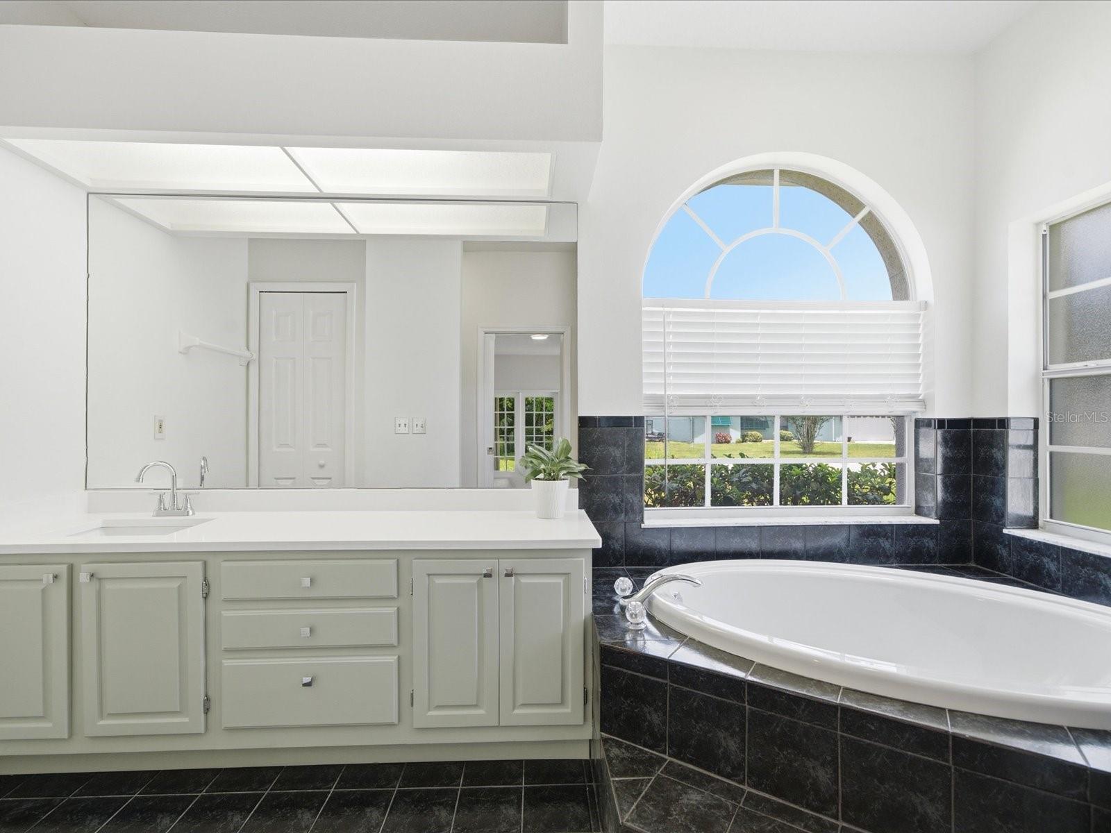TAMPA DOWNS HEIGHTS - Residential