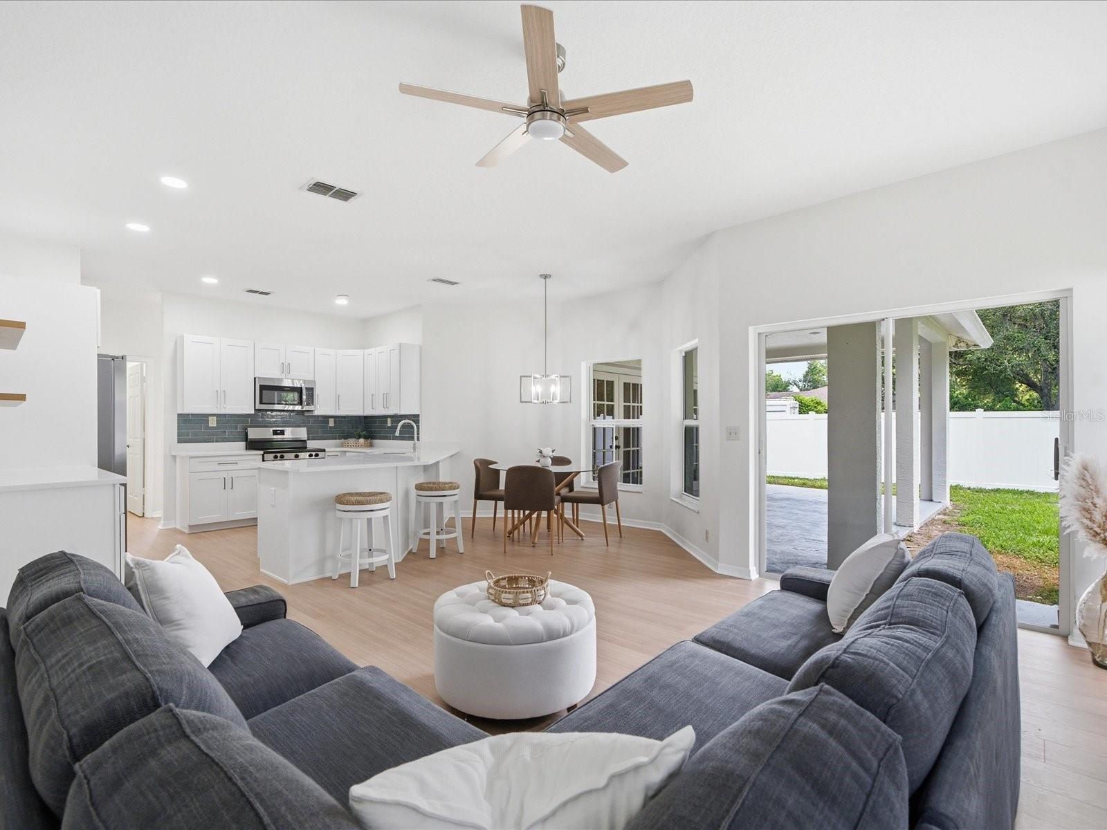 TAMPA DOWNS HEIGHTS - Residential