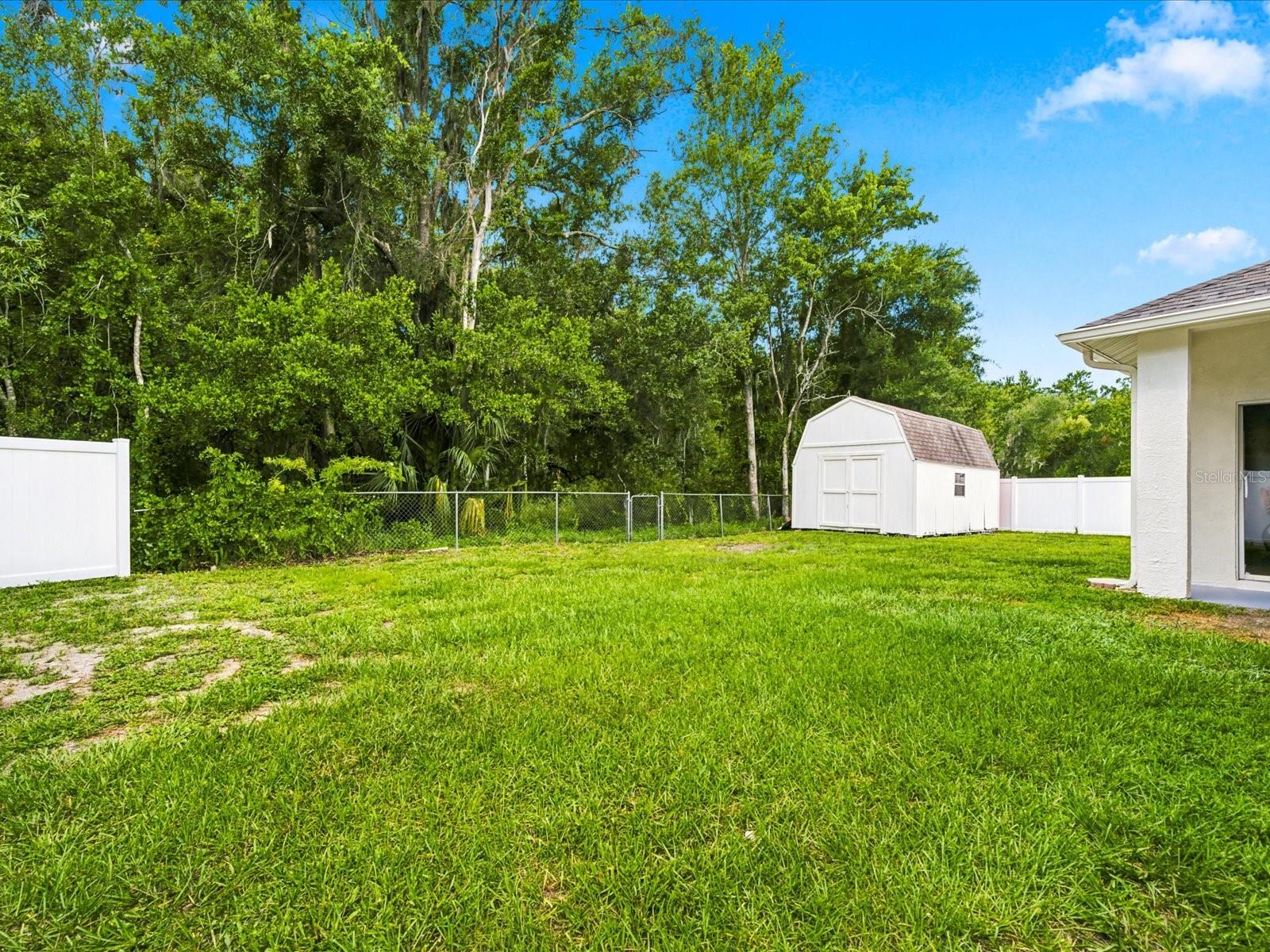 TAMPA DOWNS HEIGHTS - Residential