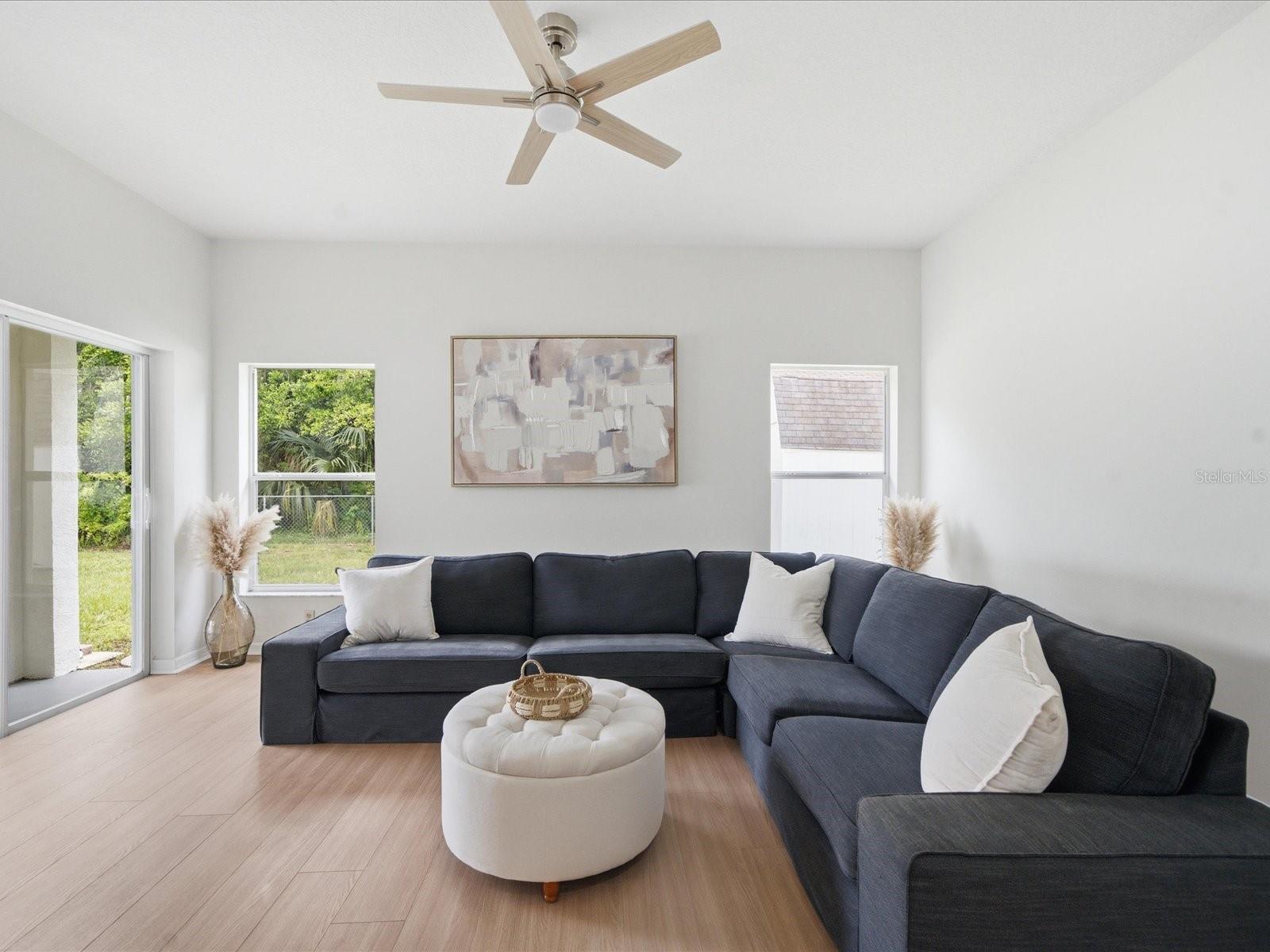 TAMPA DOWNS HEIGHTS - Residential