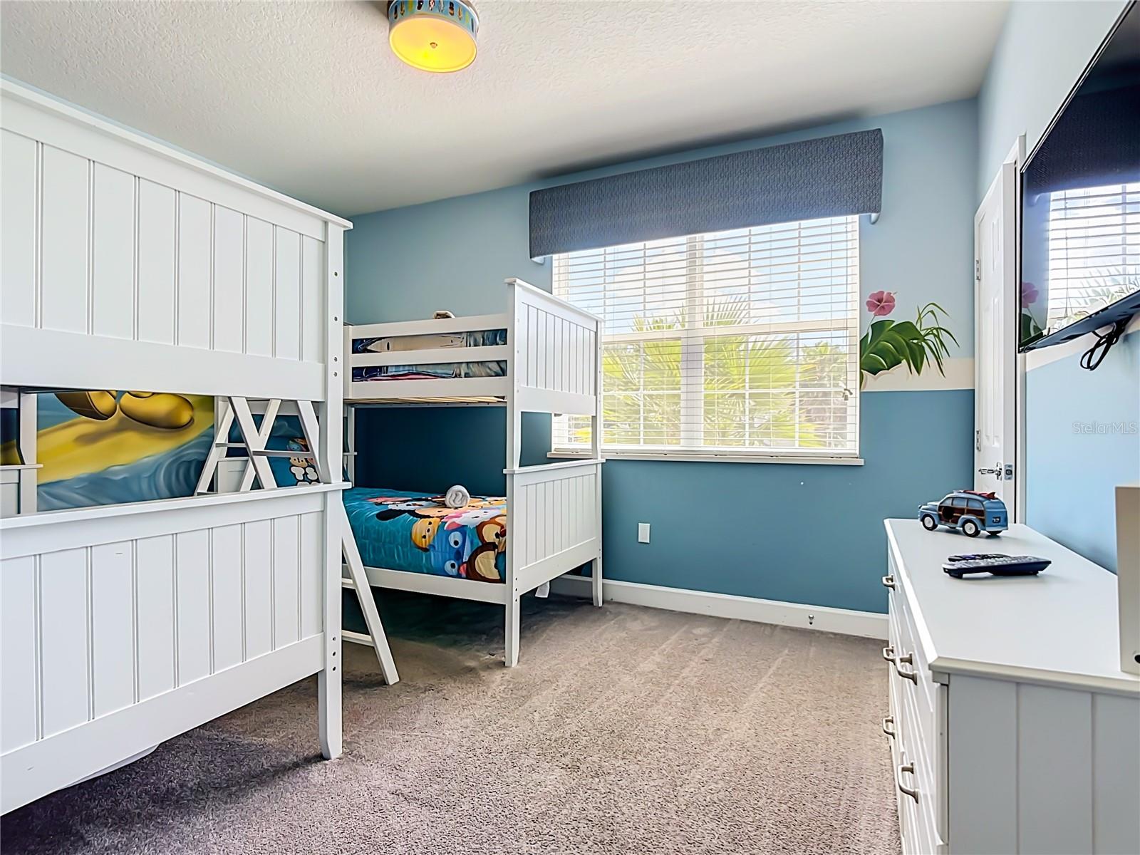 RETREAT AT SILVER CREEK - Residential