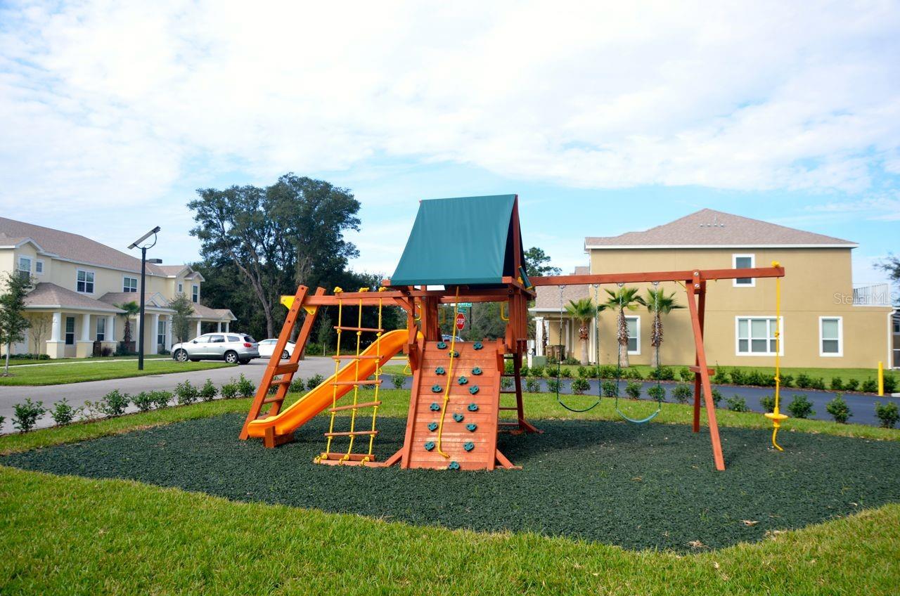 RETREAT AT SILVER CREEK - Residential