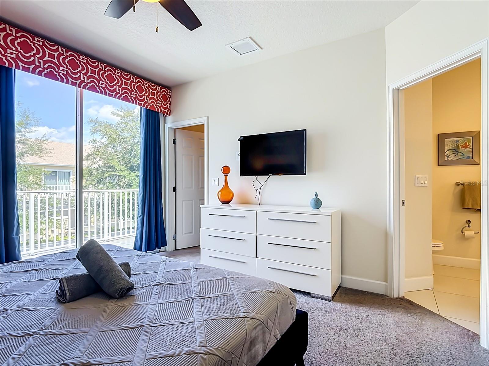 RETREAT AT SILVER CREEK - Residential