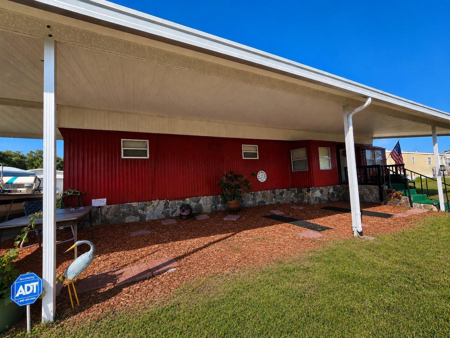 Own a home near NASA launches and just minutes from Florida’s most untouched beaches — space, privacy, and lifestyle in one place. Land included, 3-bedroom, 2-bath. Come see it today