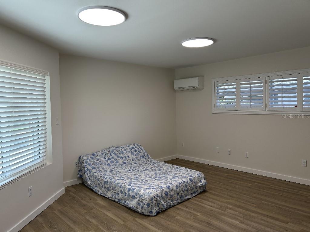 HARBOR BLUFFS SEC 2 - Residential