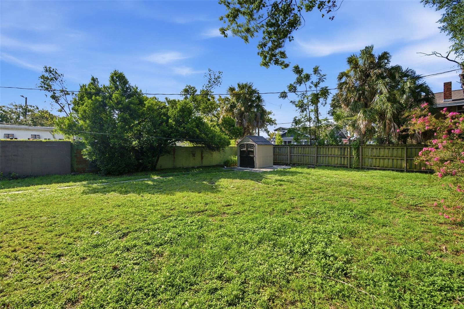 WEST SUWANEE HEIGHTS - Residential