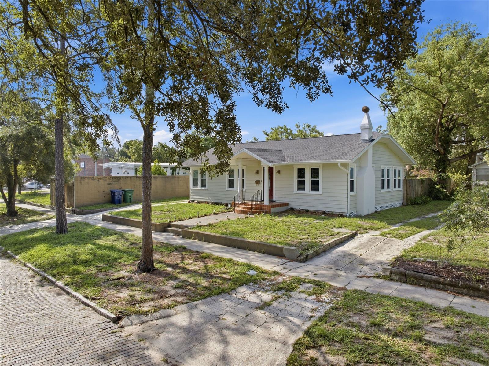 WEST SUWANEE HEIGHTS - Residential