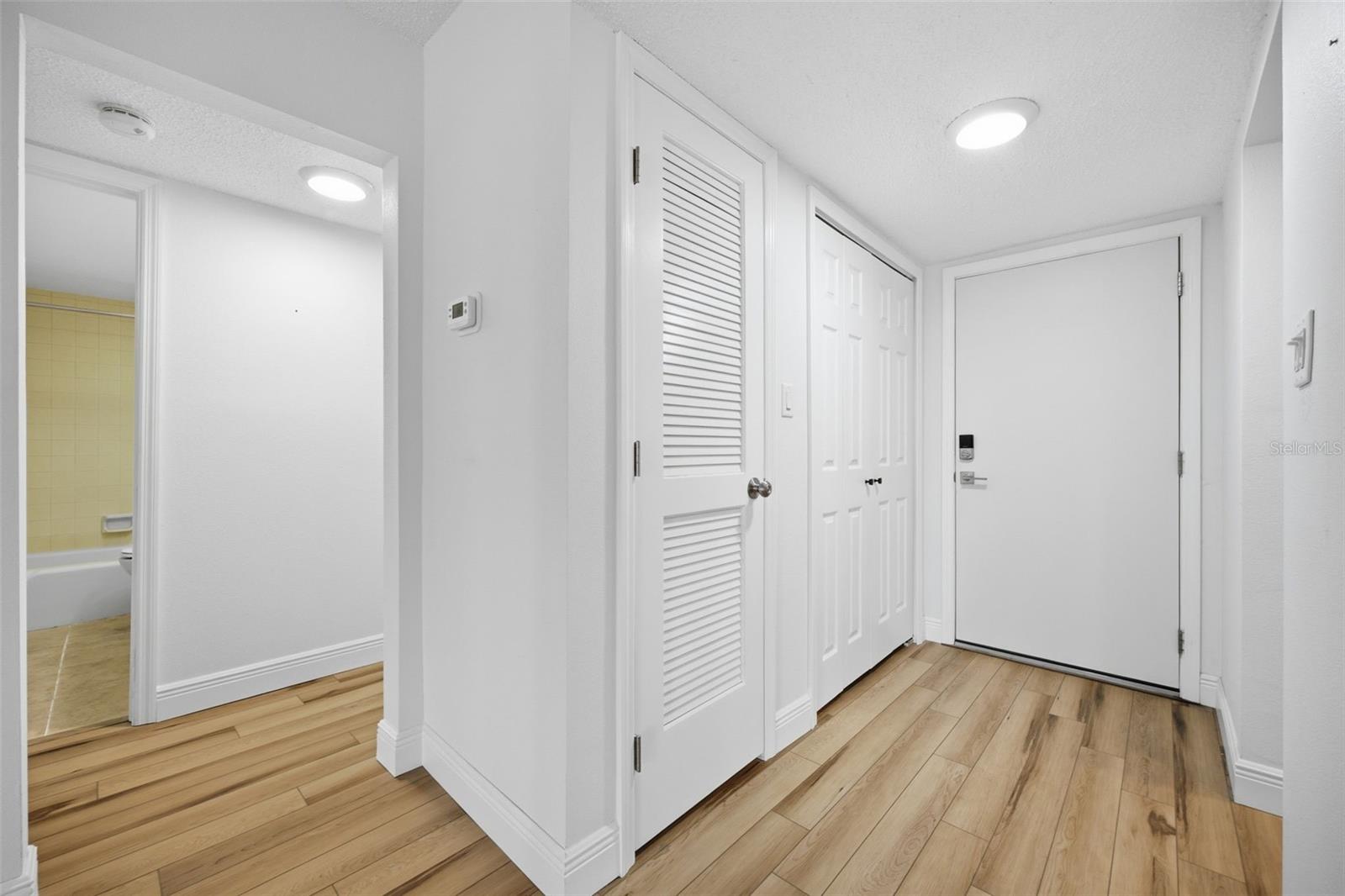 GULF HARBORS CONDO SEC 18 - Residential