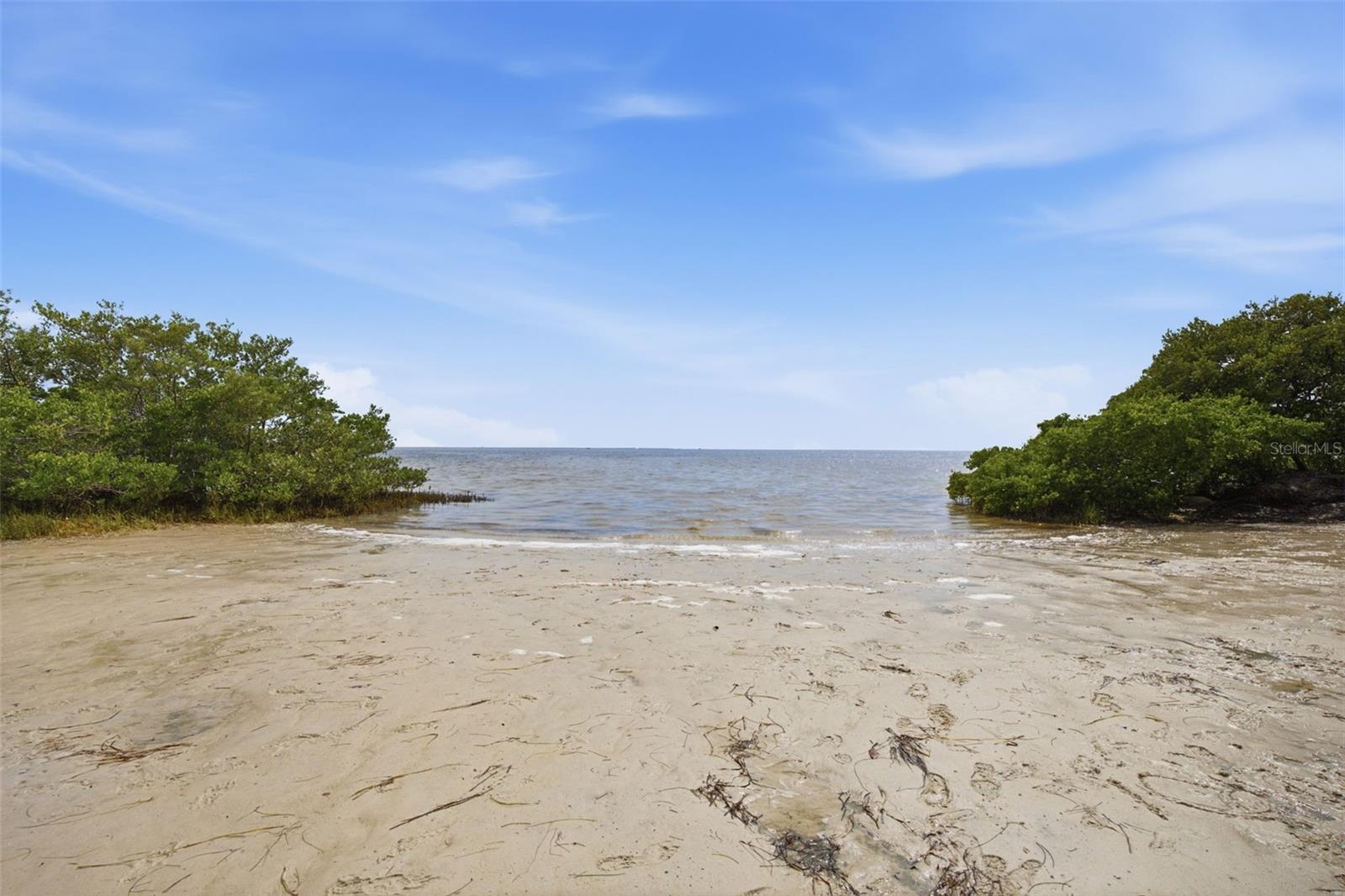 GULF HARBORS CONDO SEC 18 - Residential