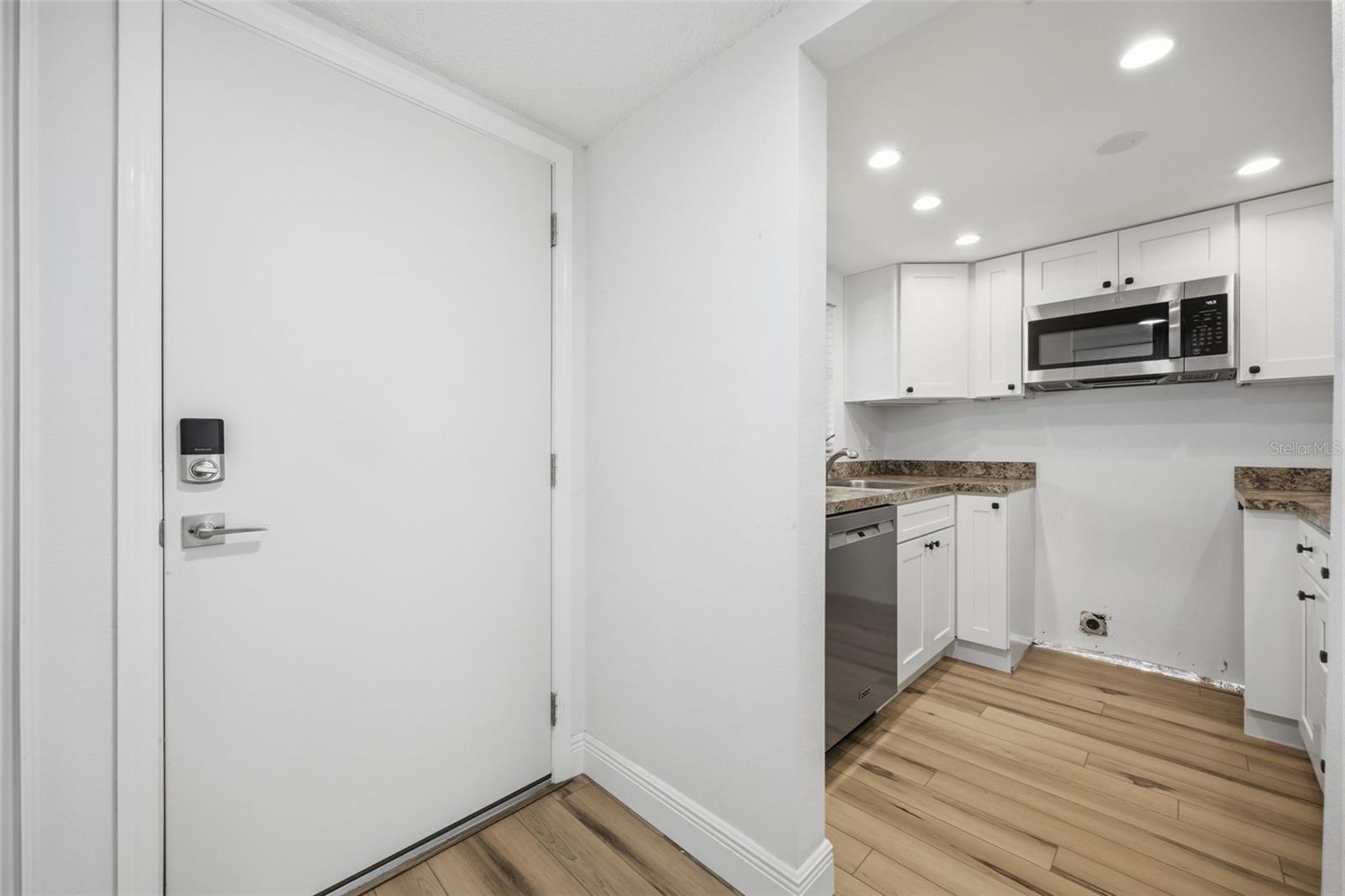 GULF HARBORS CONDO SEC 18 - Residential