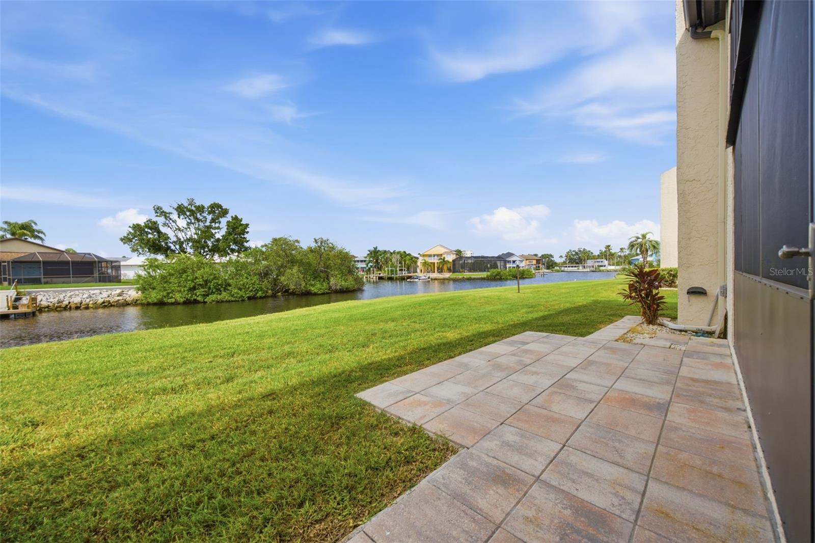 GULF HARBORS CONDO SEC 18 - Residential