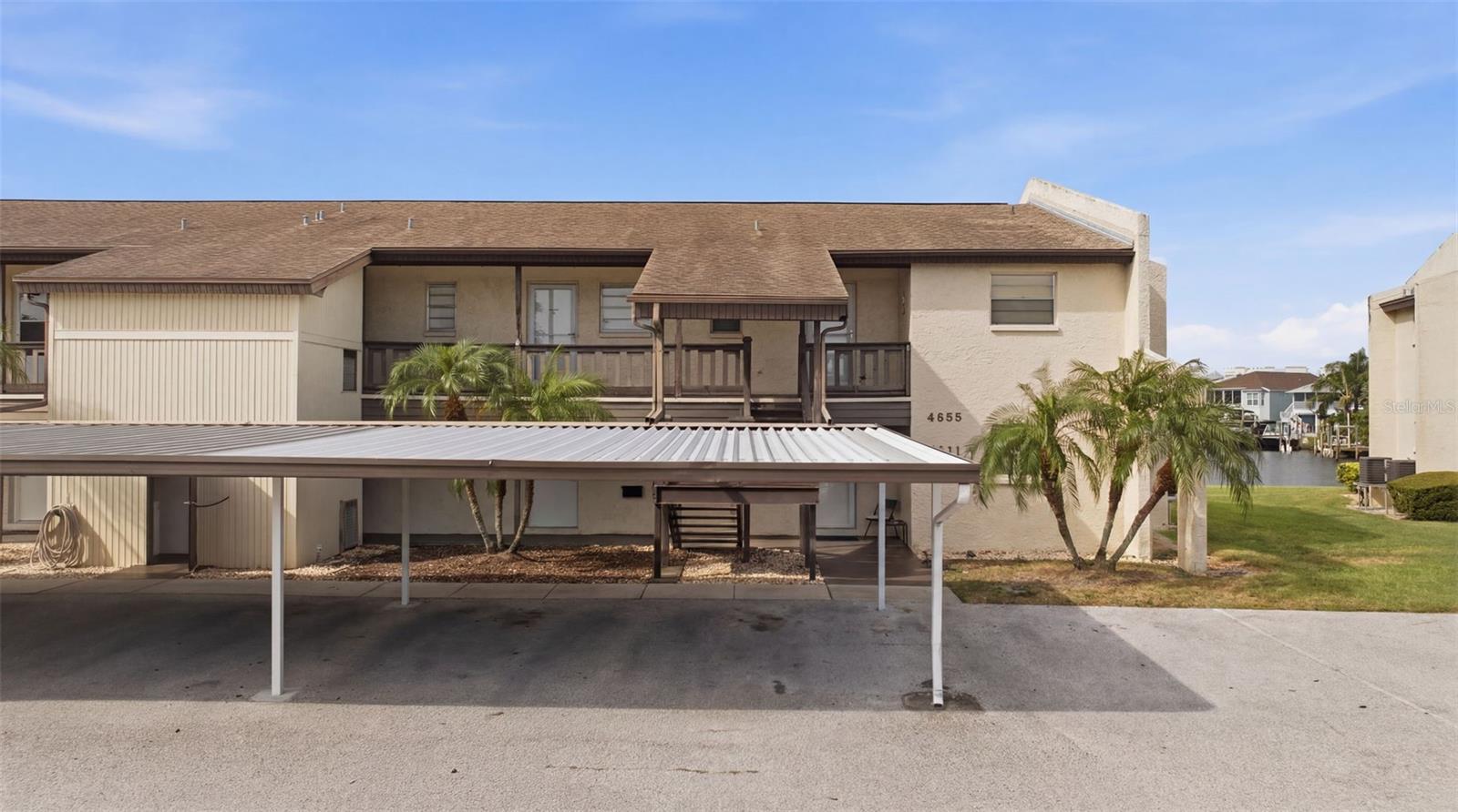 GULF HARBORS CONDO SEC 18 - Residential