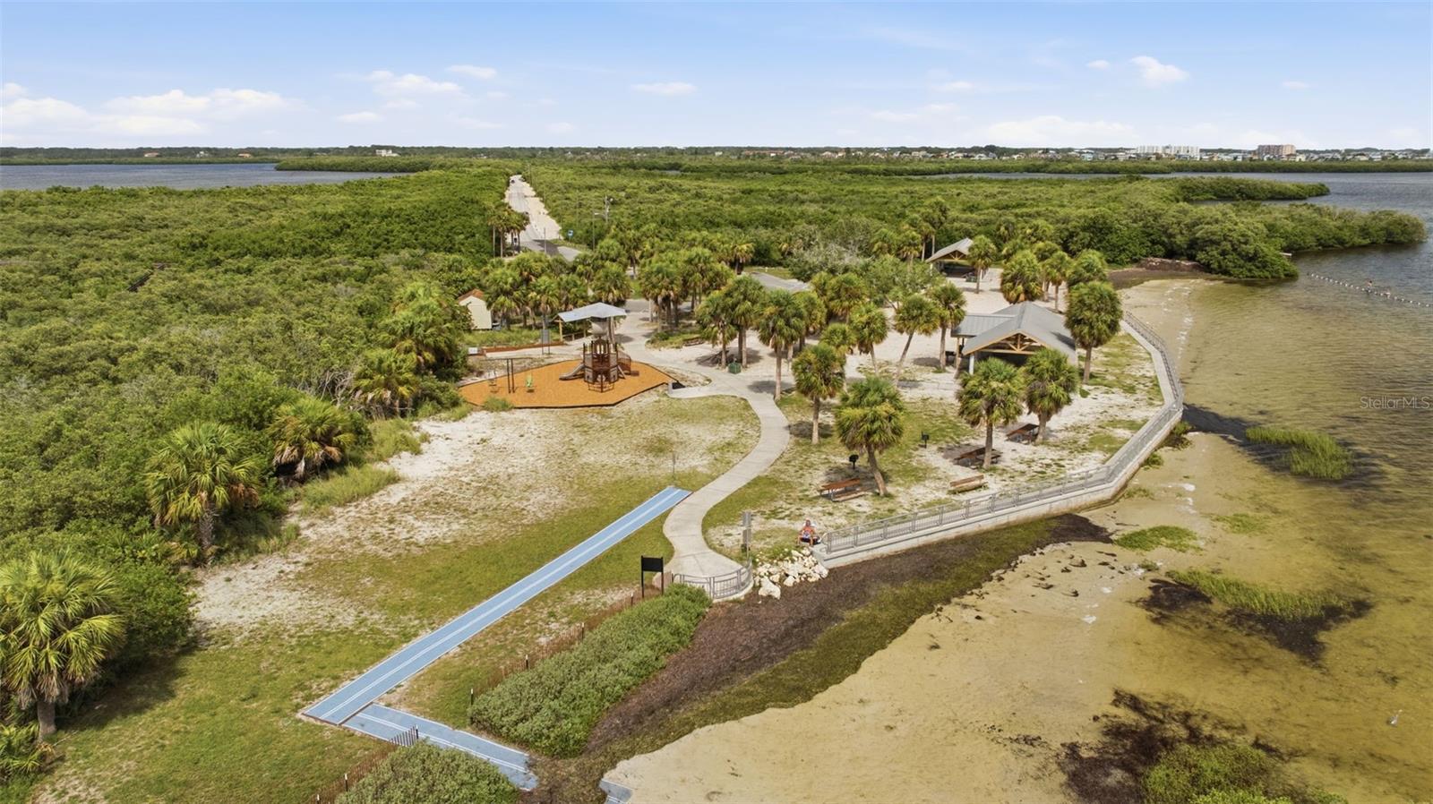 GULF HARBORS CONDO SEC 18 - Residential