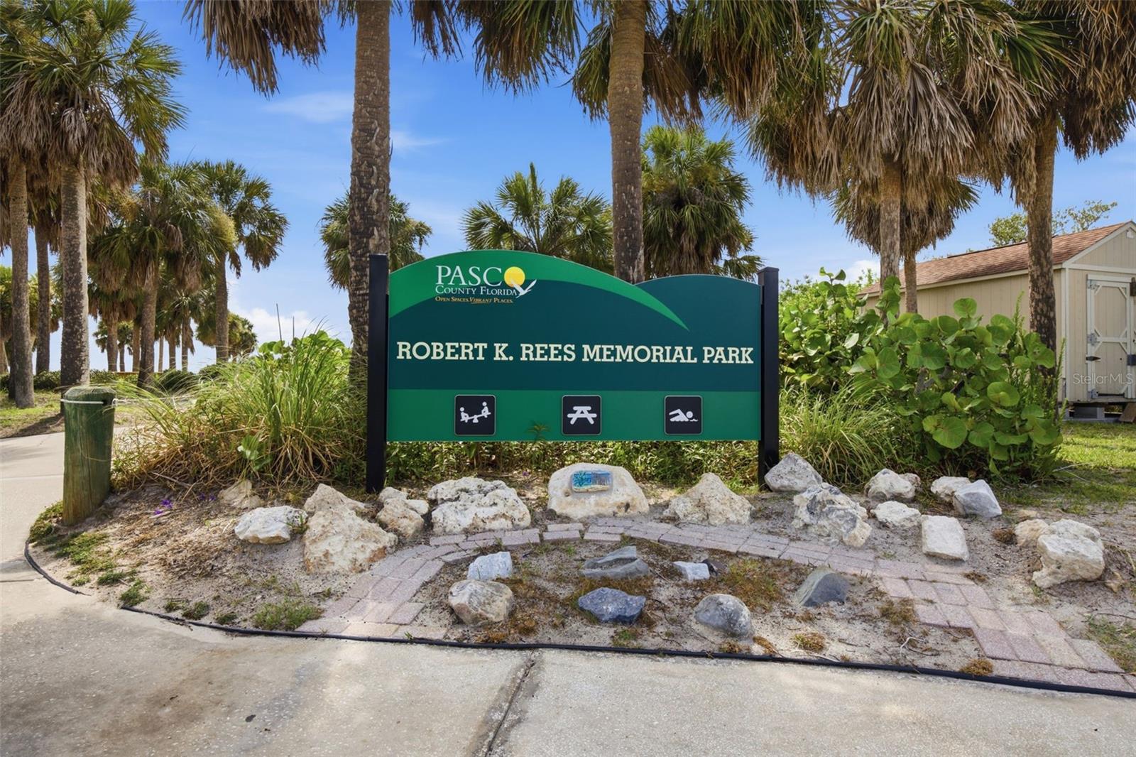 GULF HARBORS CONDO SEC 18 - Residential