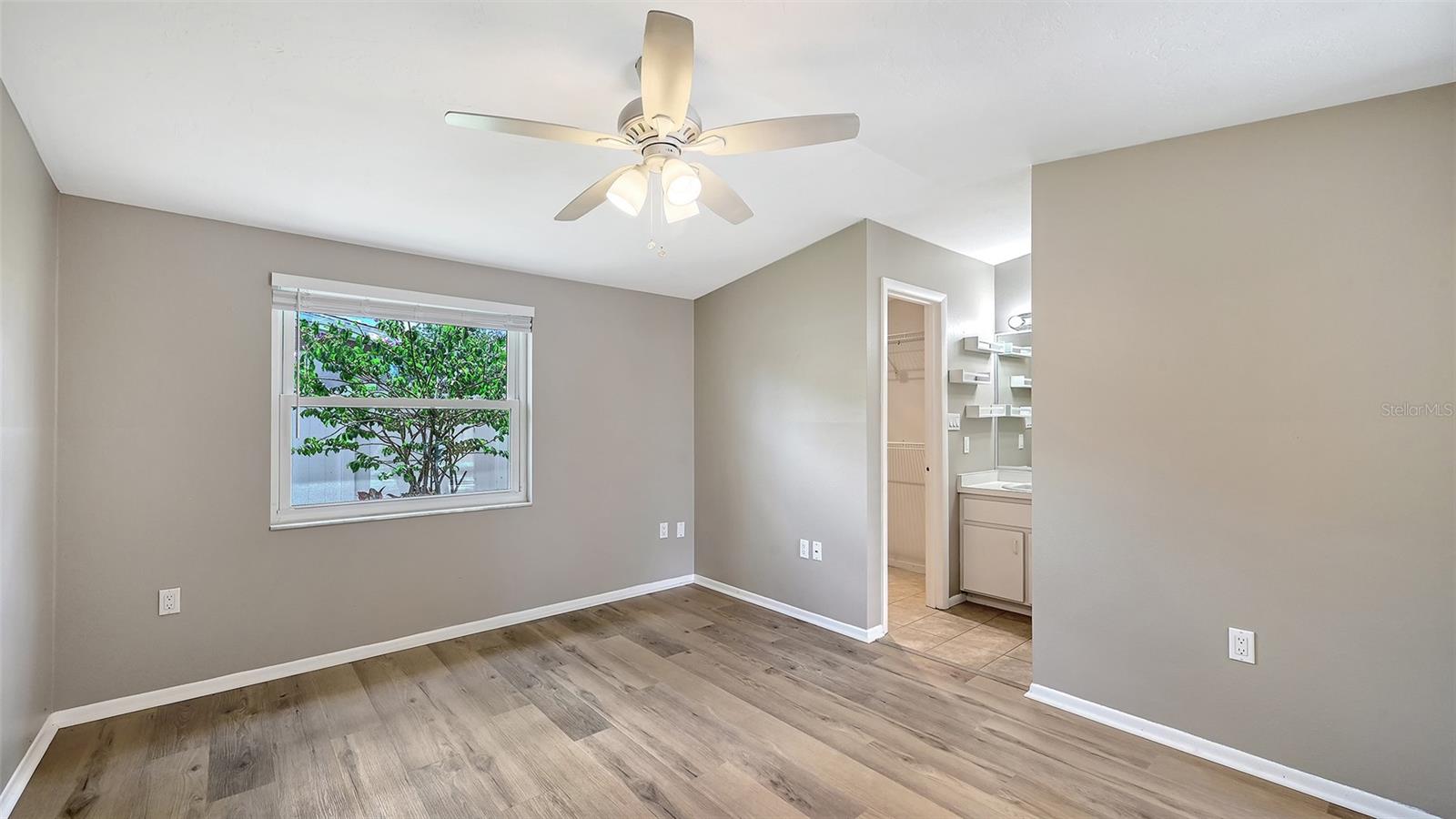 GULF GATE - Residential