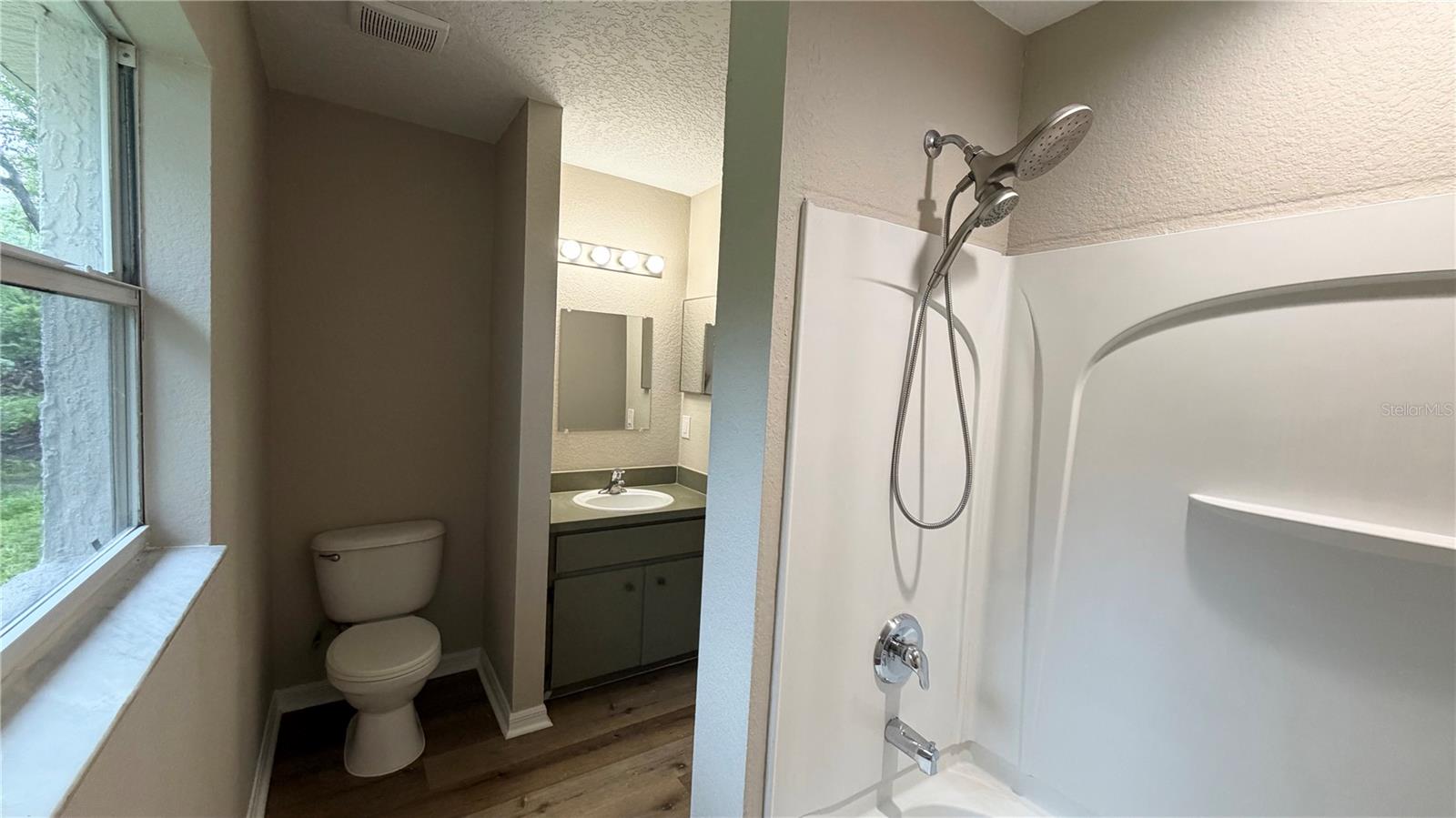 MIDWAY - Residential