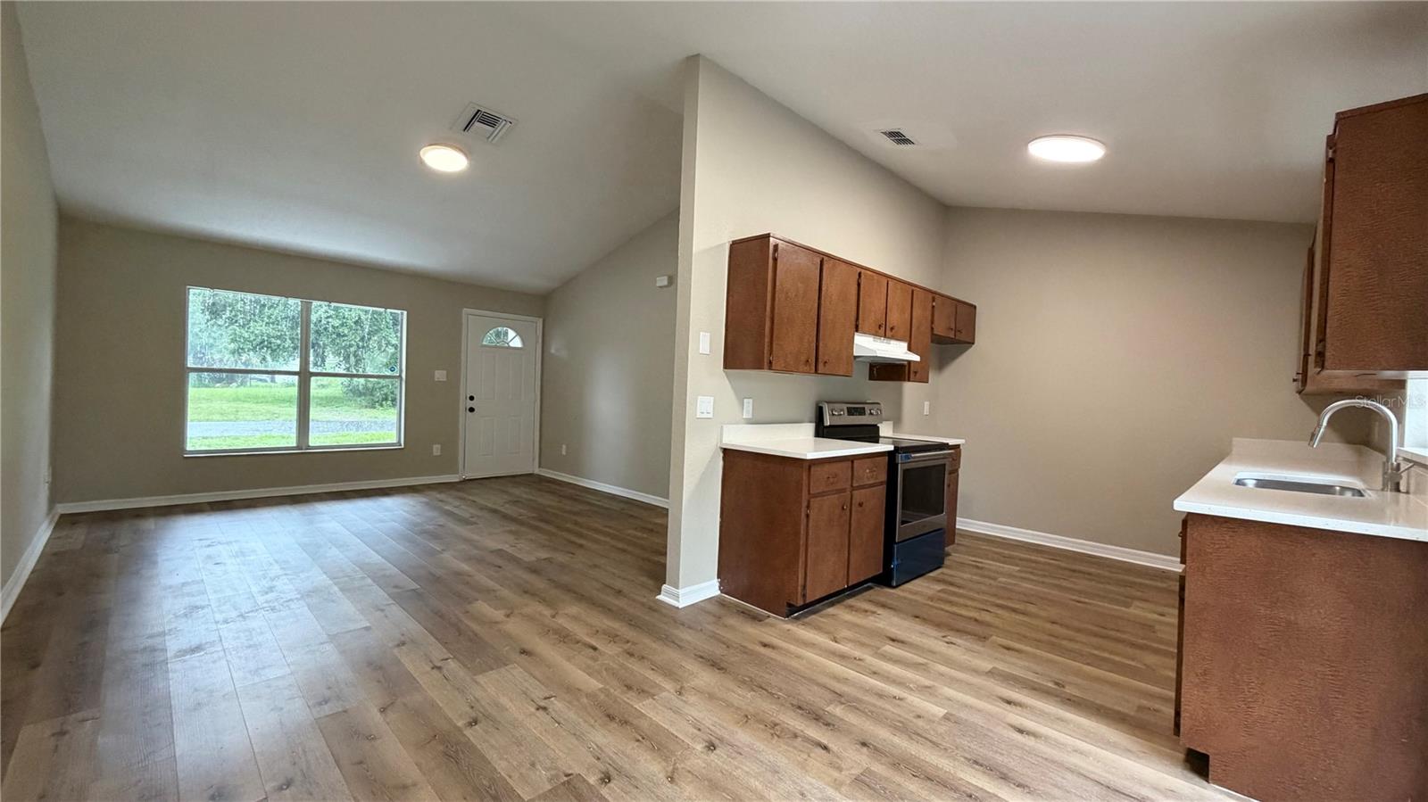 MIDWAY - Residential