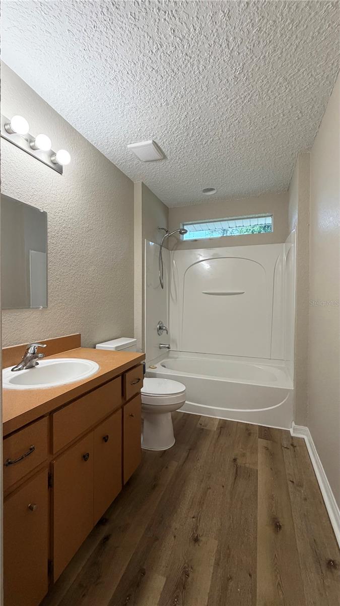 MIDWAY - Residential
