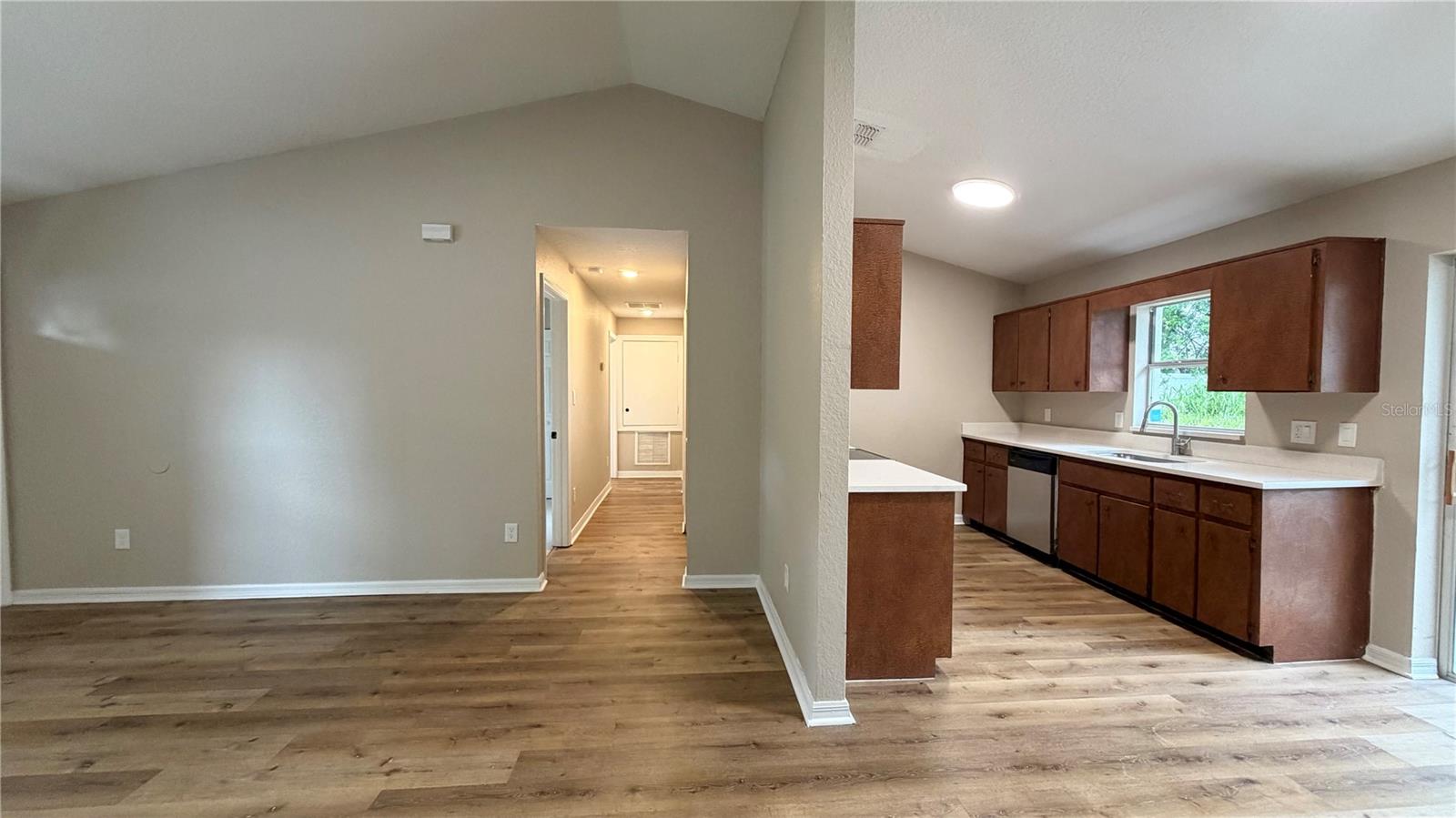 MIDWAY - Residential