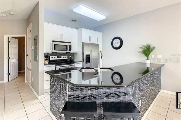 ENCANTADA PH 1 - Residential