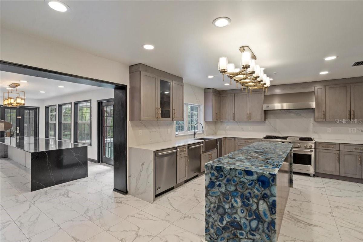 SWEETWATER OAKS SEC 07 - Residential
