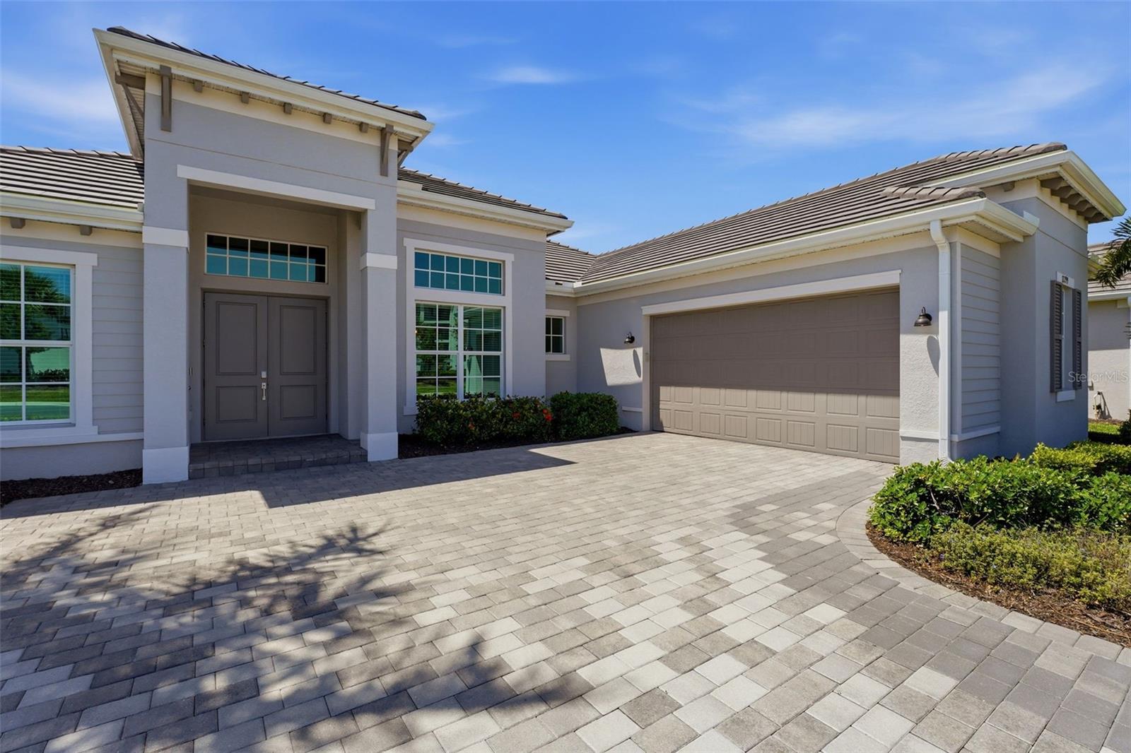 WELLEN PARK GOLF & COUNTRY CLUB - Residential