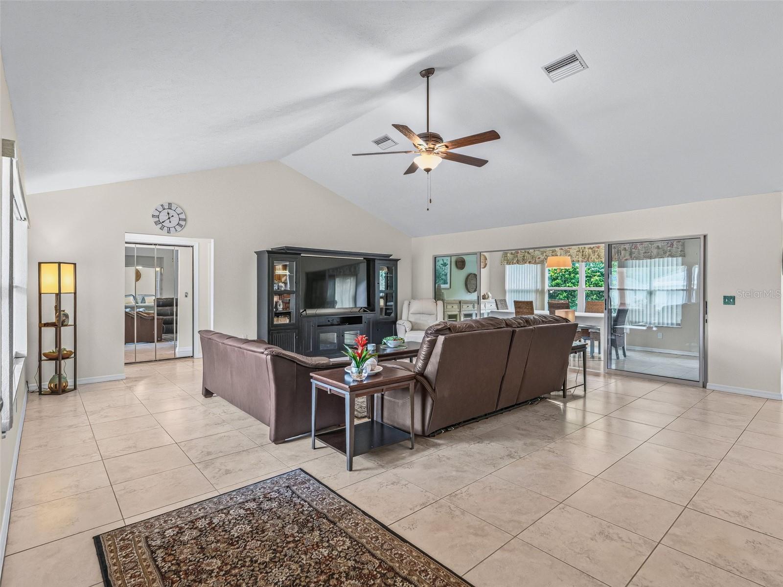 STONECREST - Residential