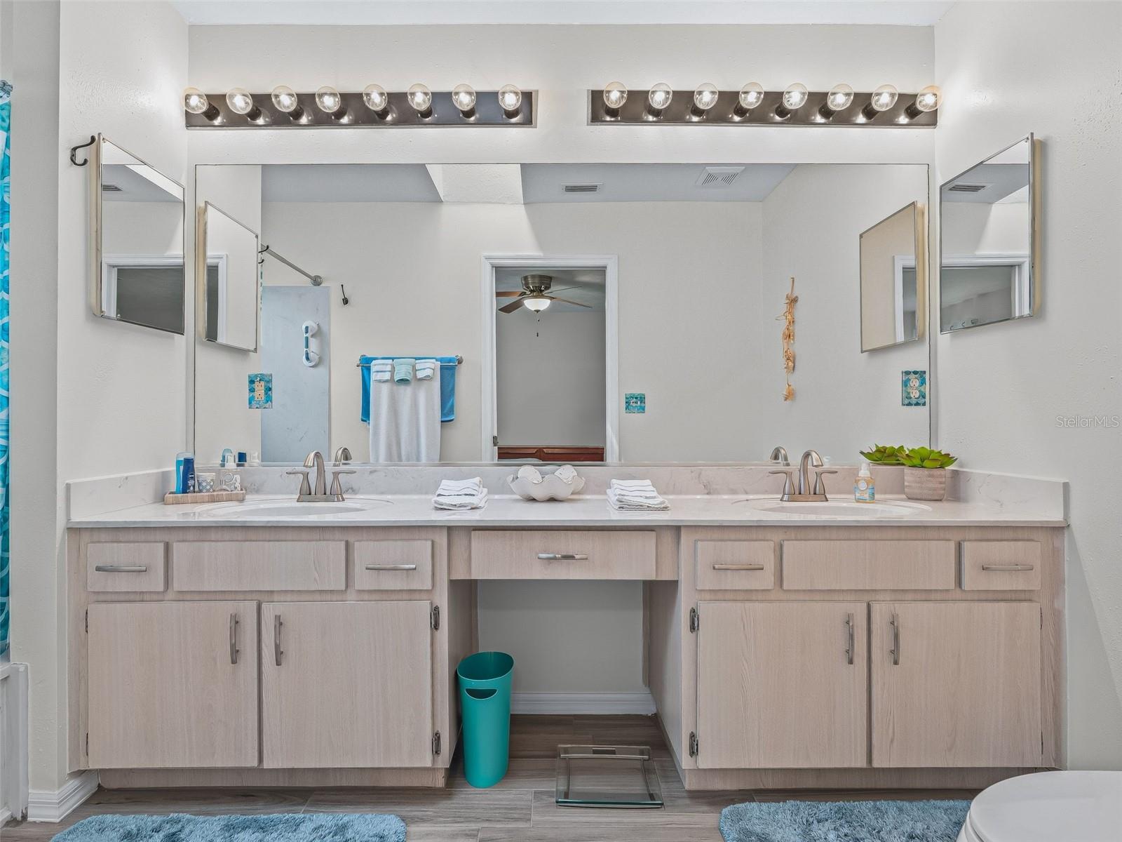 STONECREST - Residential