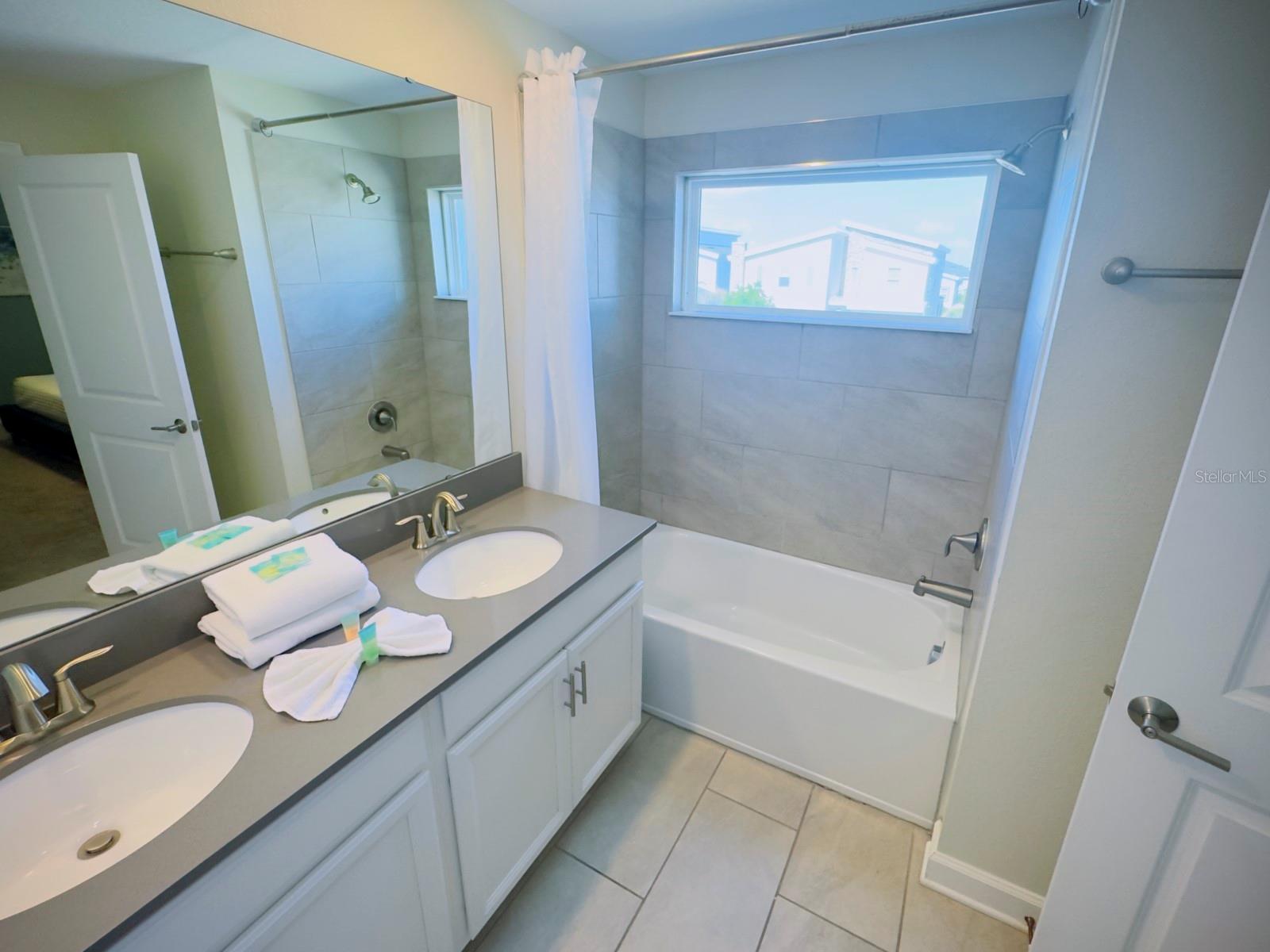CHAMPIONSGATE 3 24 TH STR - Residential