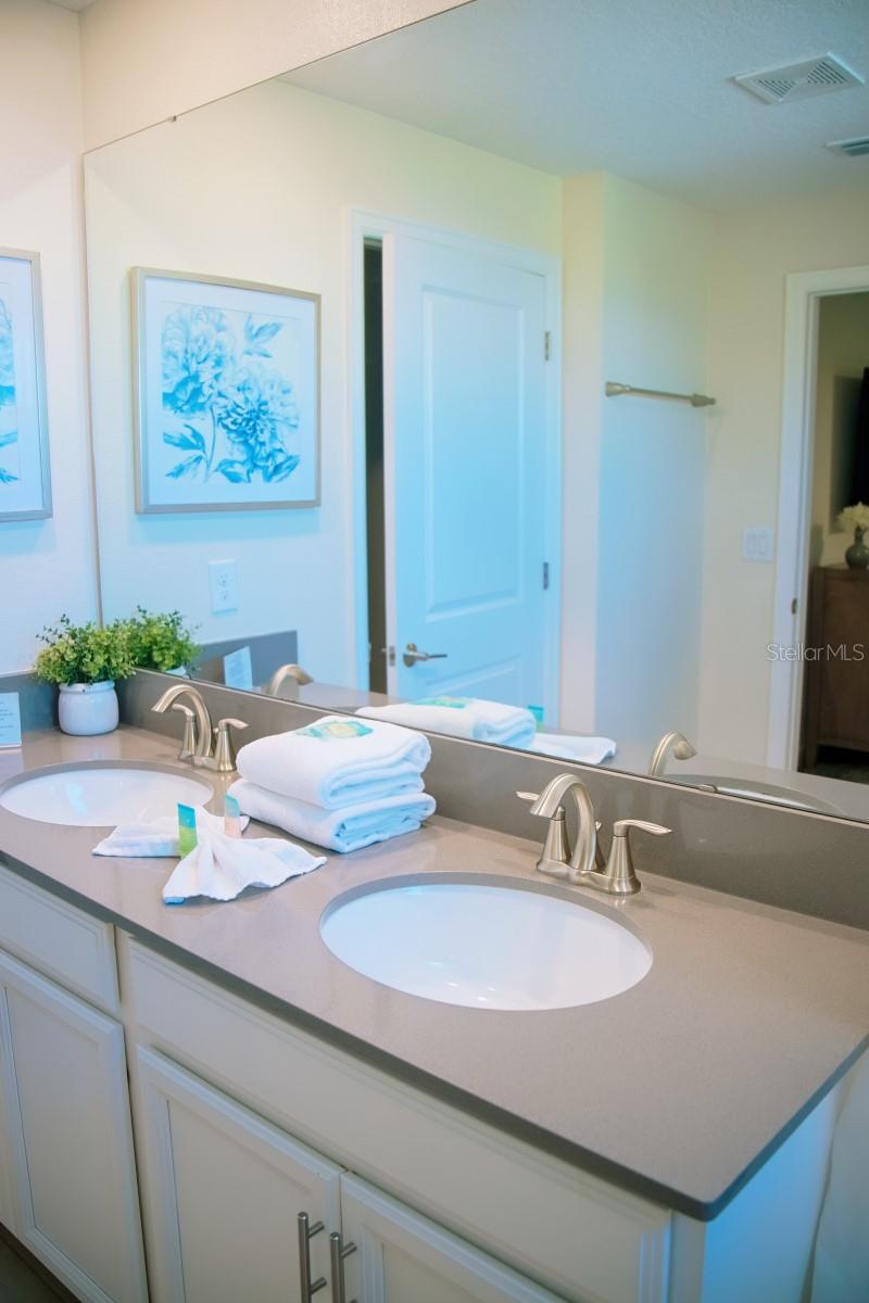 CHAMPIONSGATE 3 24 TH STR - Residential