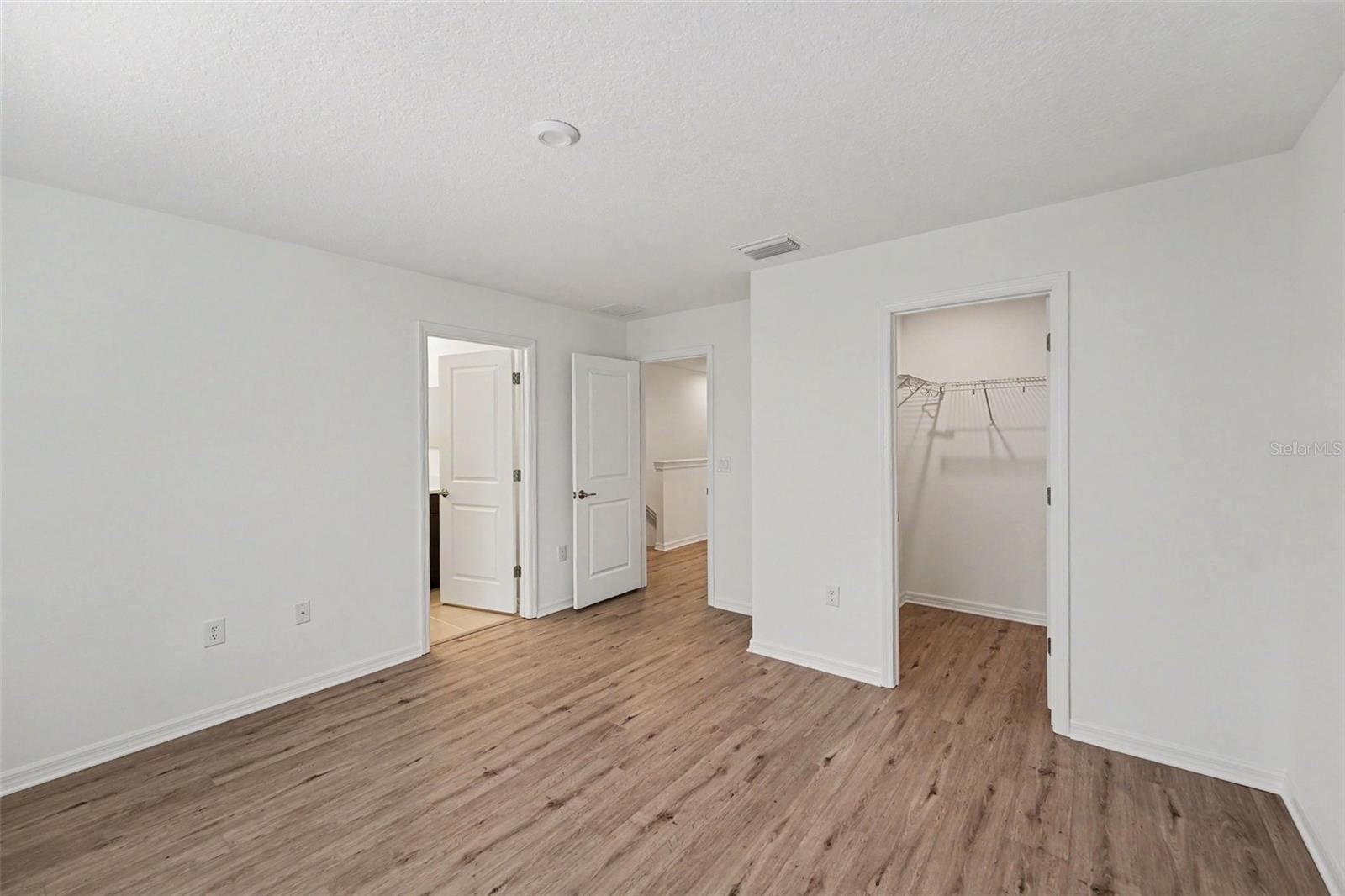 ARTISAN LAKES PRCL J PH I & II - Residential