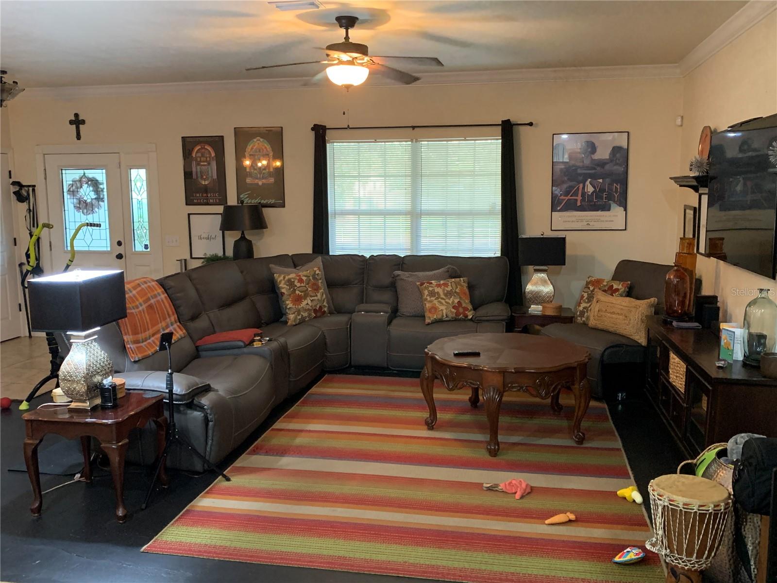 STRAWBERRY FIELDS - Residential