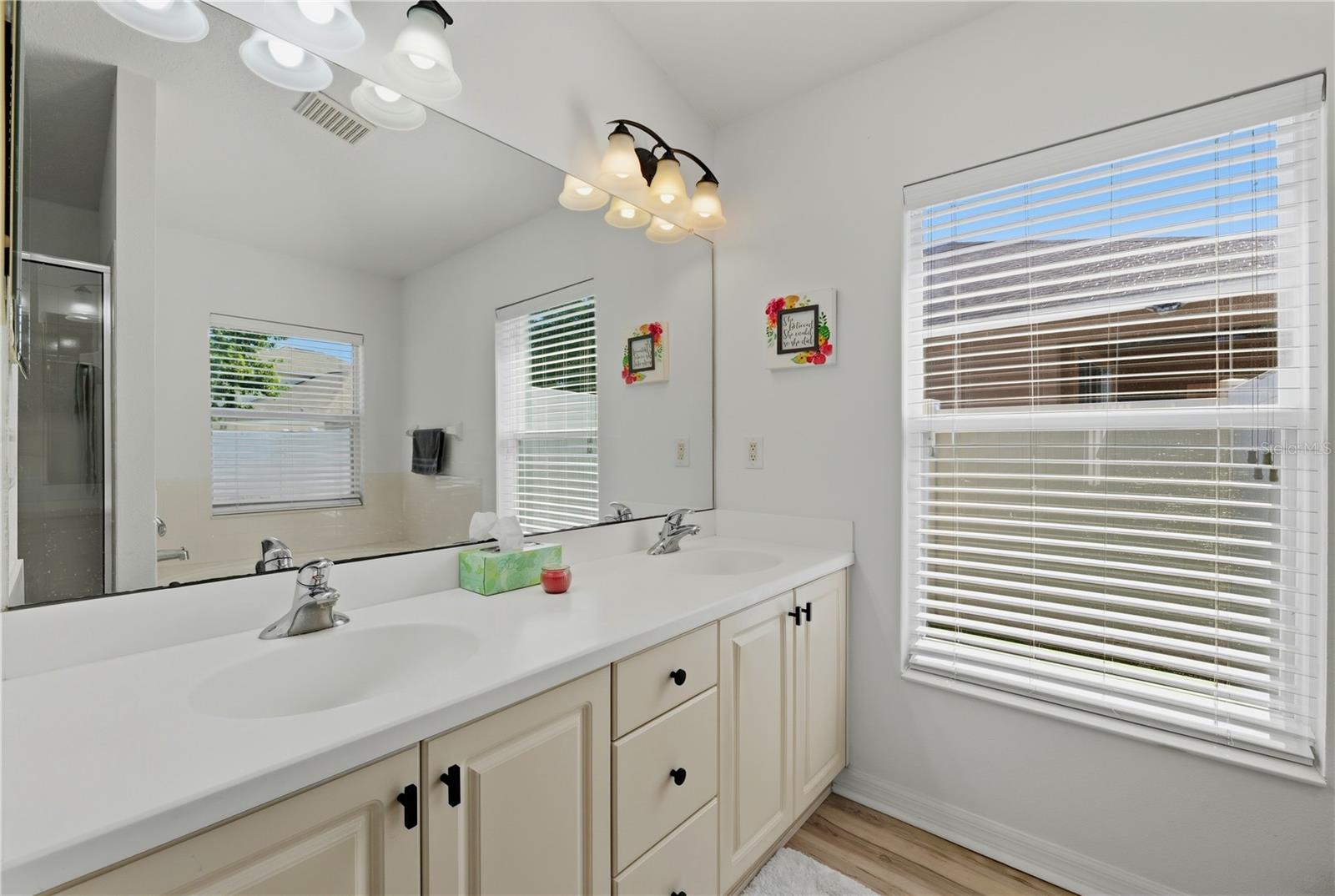 LAKESHORE RANCH PH I - Residential