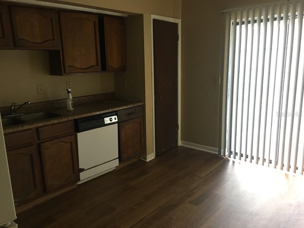GOLFVIEW MANOR - Residential Income