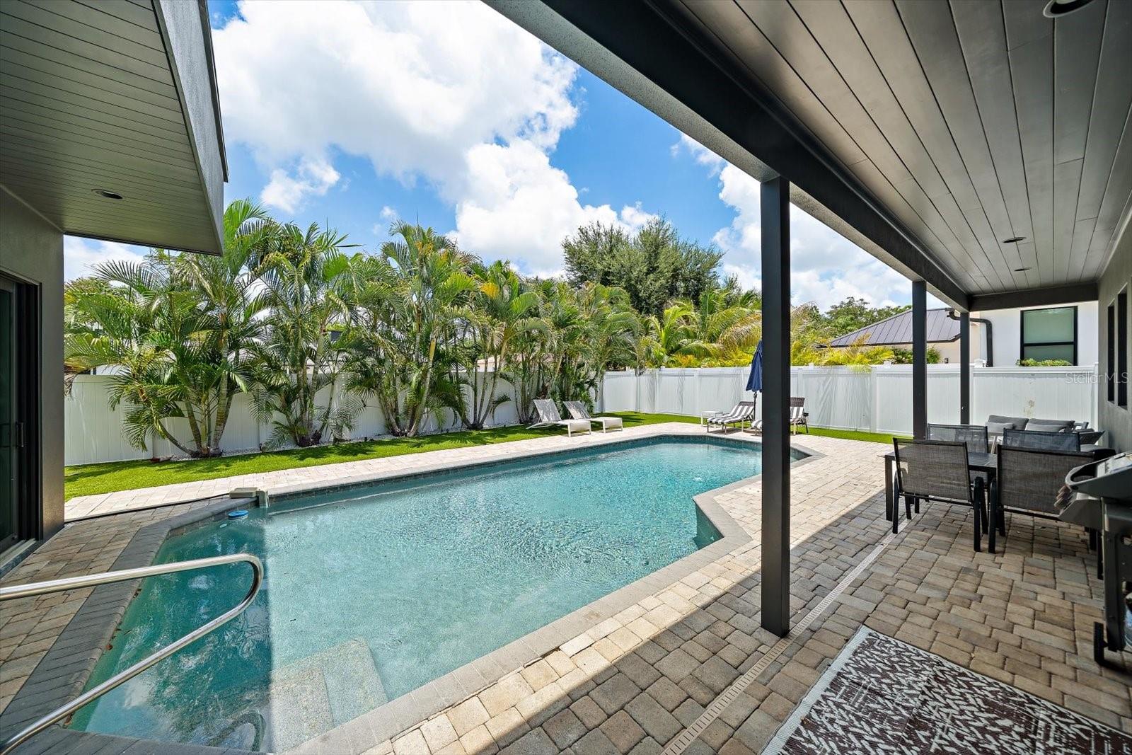 HARTLAND PARK - Residential