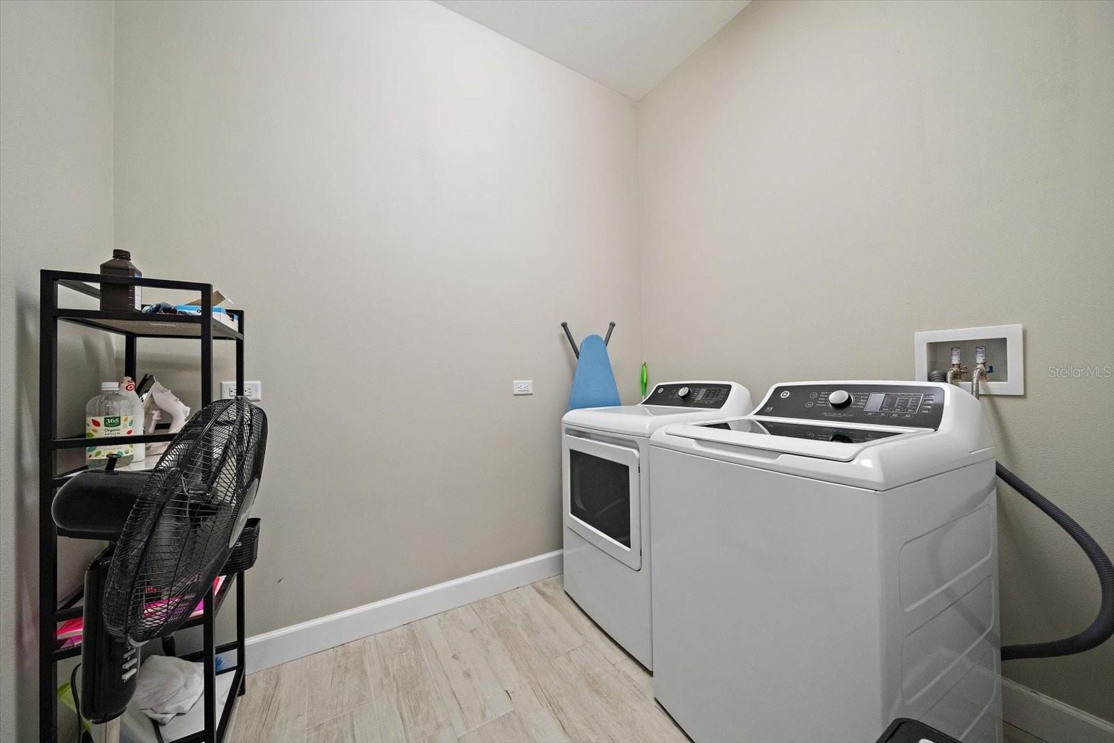 HARTLAND PARK - Residential