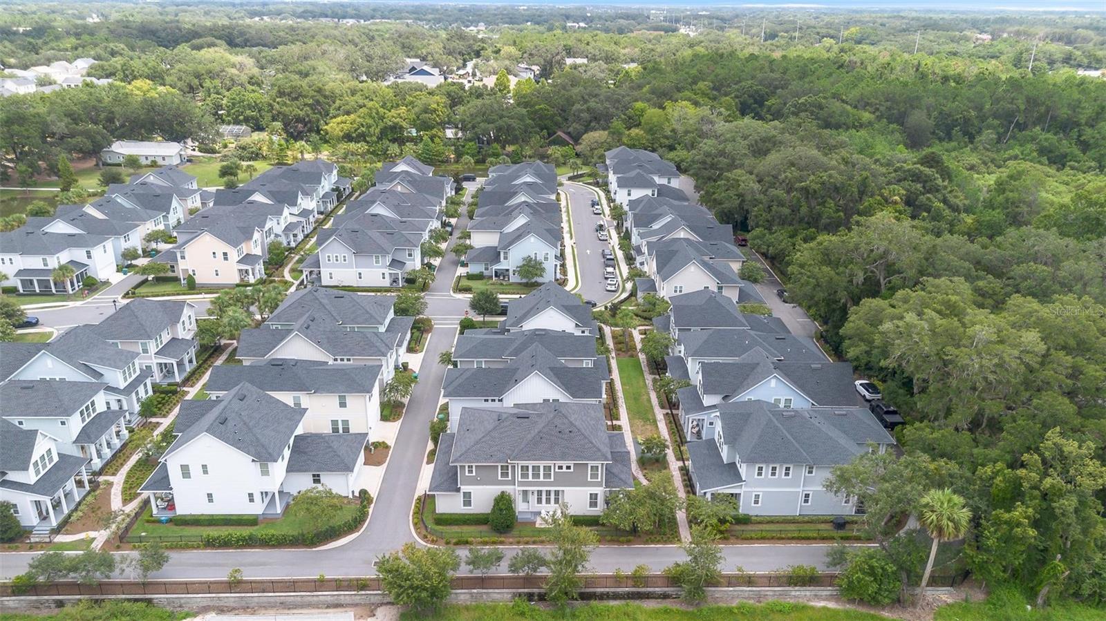 OAKLAND PARK - Residential