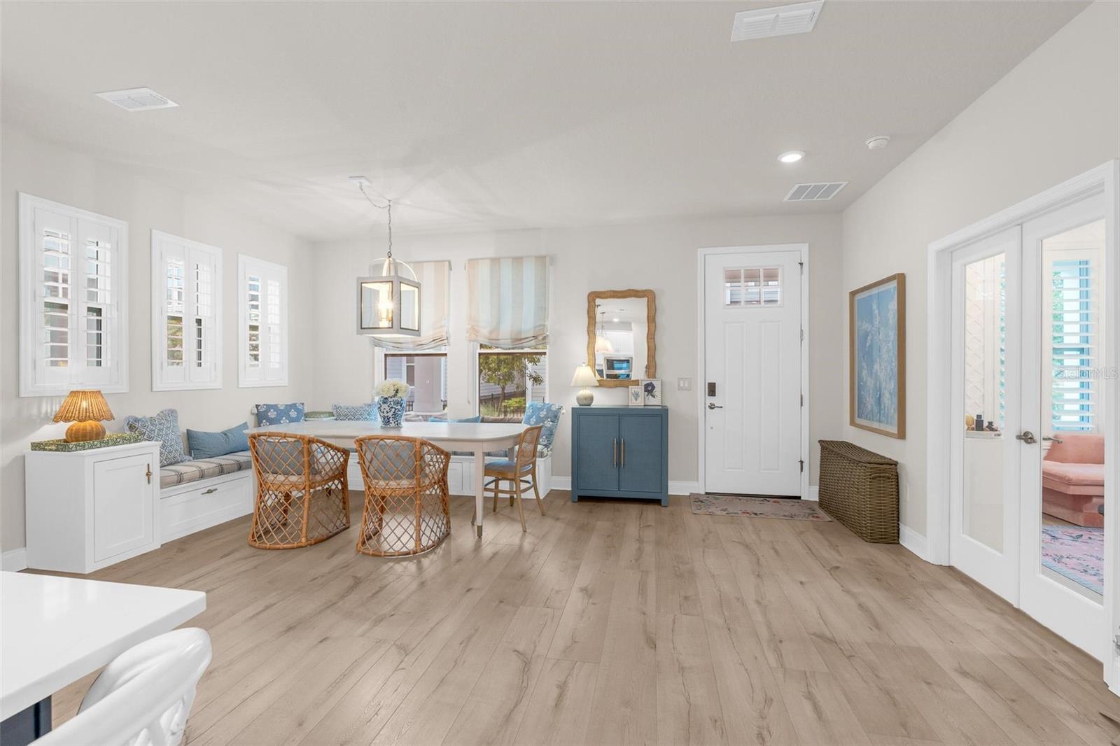 OAKLAND PARK - Residential