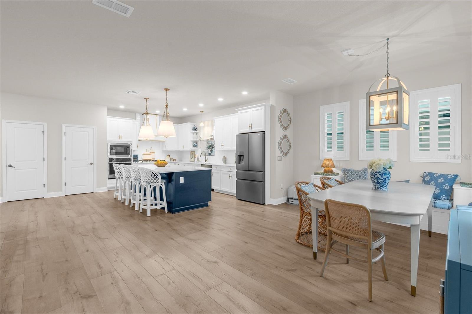 OAKLAND PARK - Residential